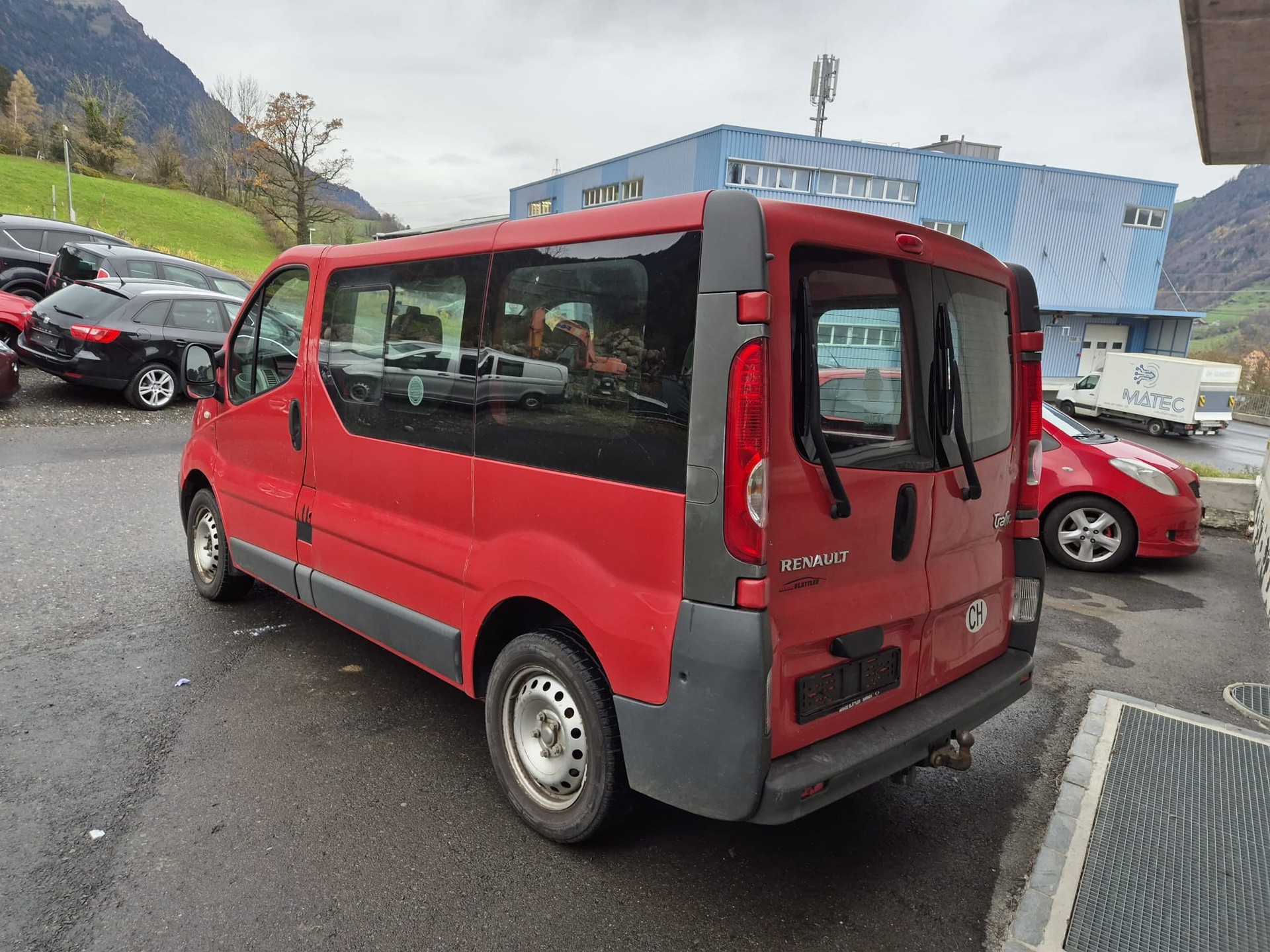 RENAULT Trafic 2.0 dCi 90 2.7t L1H1 Authentique-showroom-element-3