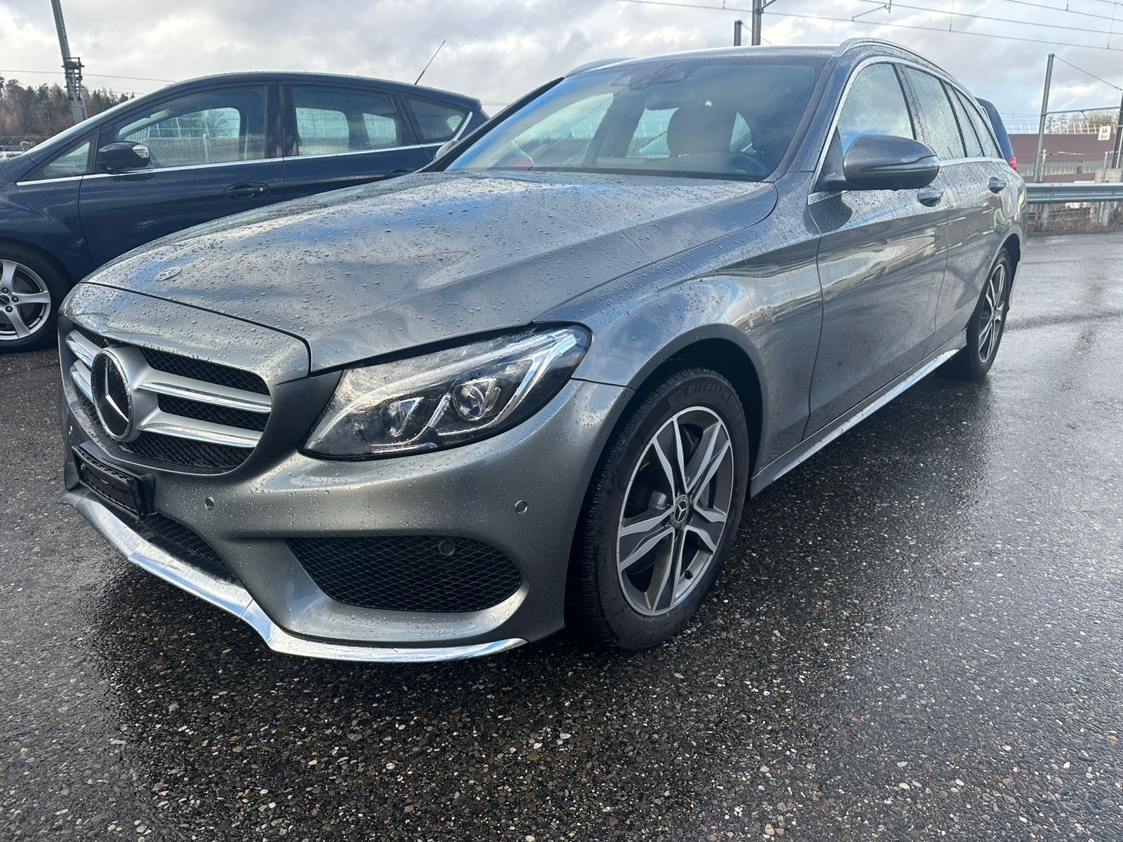 MERCEDES-BENZ C 250 d Swiss Star AMG Line 4Matic 9G-Tronic