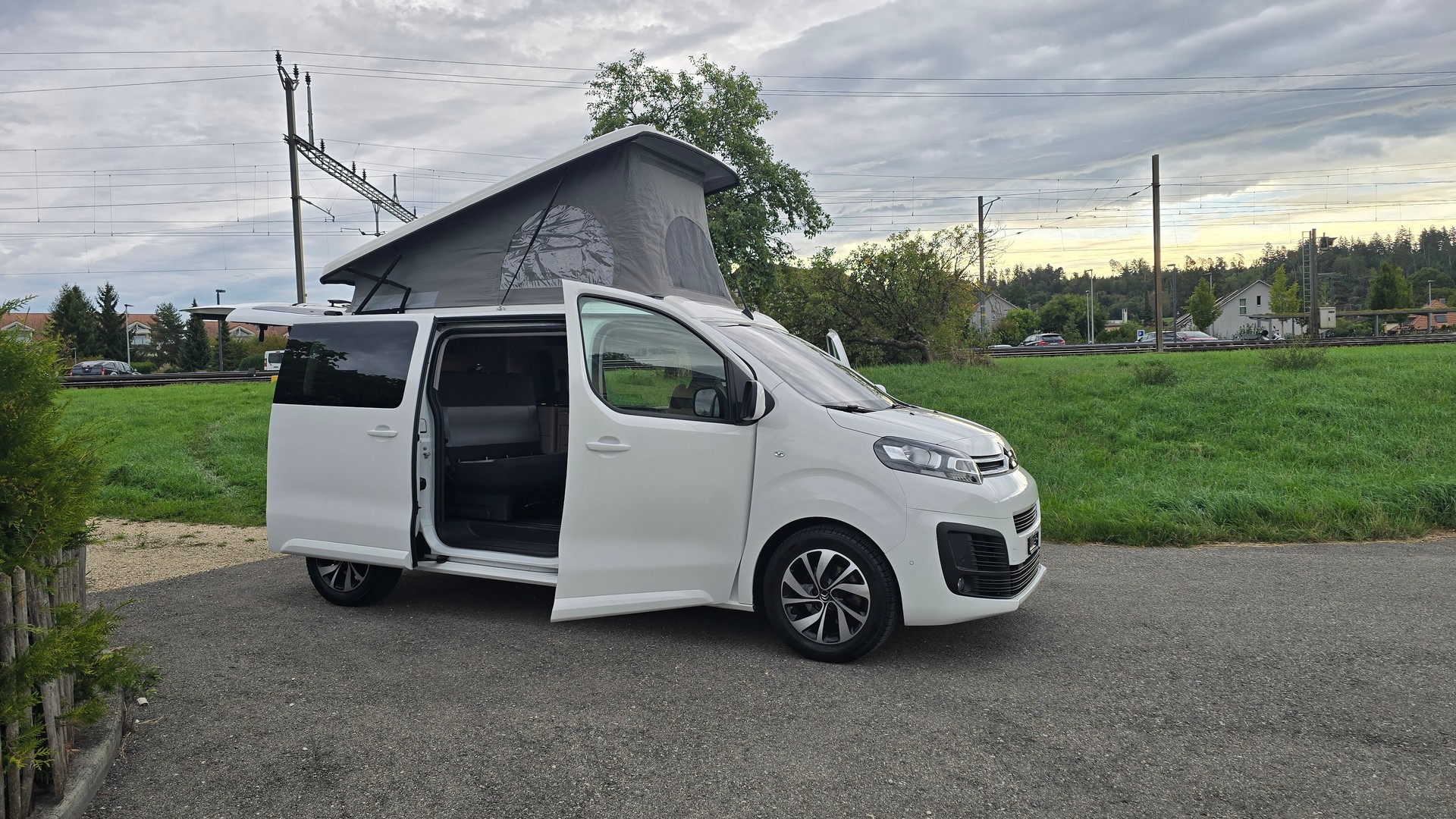 CITROEN Spacetourer Campster POESSL 2.0M