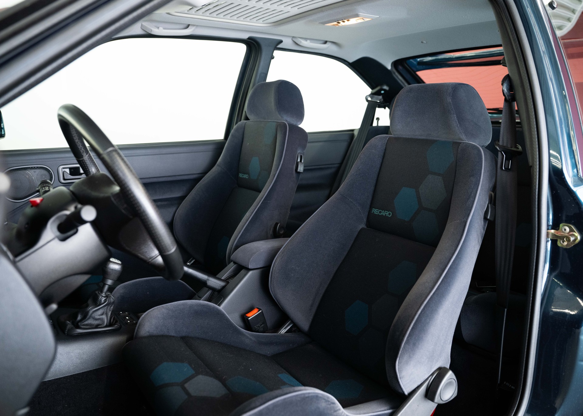 FORD Escort 2.0i RS Cosworth (2nd hand Swiss car, fantastic condition, 1 of 1'143 Turbo T35, 100% original, certified mileage)-image-21