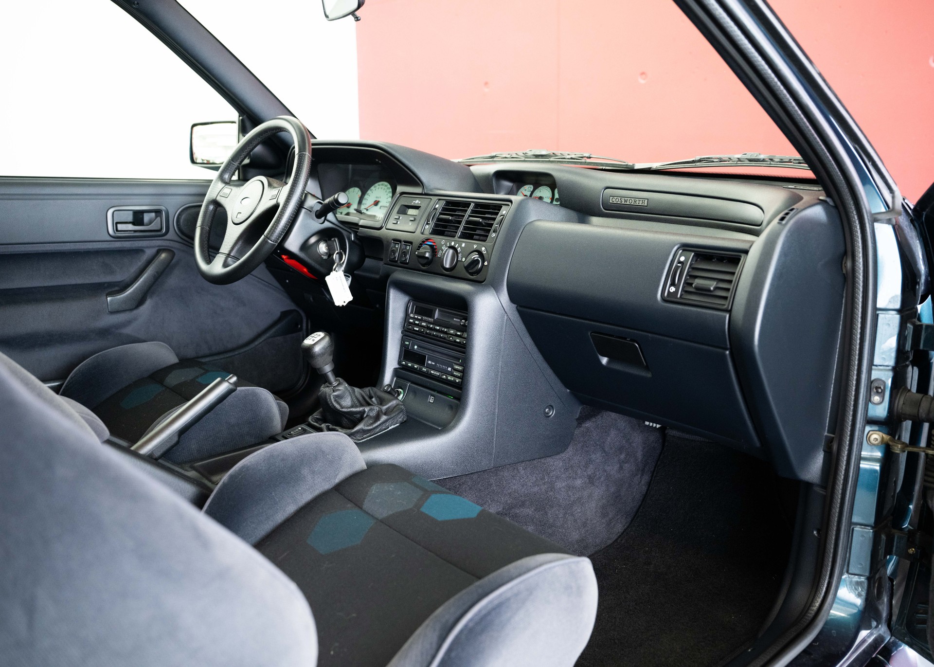 FORD Escort 2.0i RS Cosworth (2nd hand Swiss car, fantastic condition, 1 of 1'143 Turbo T35, 100% original, certified mileage)-image-19