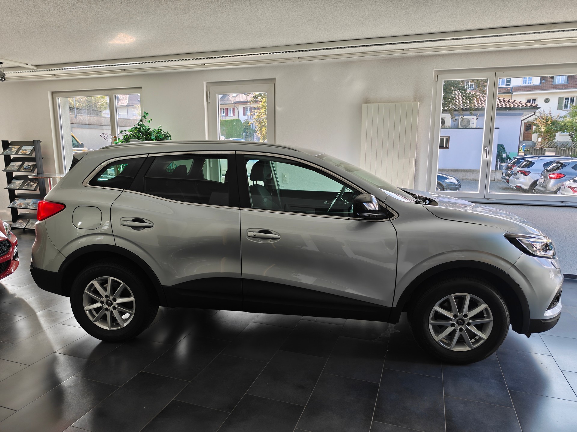 RENAULT Kadjar 1.3 160 Turbo Business EDC-showroom-element-1