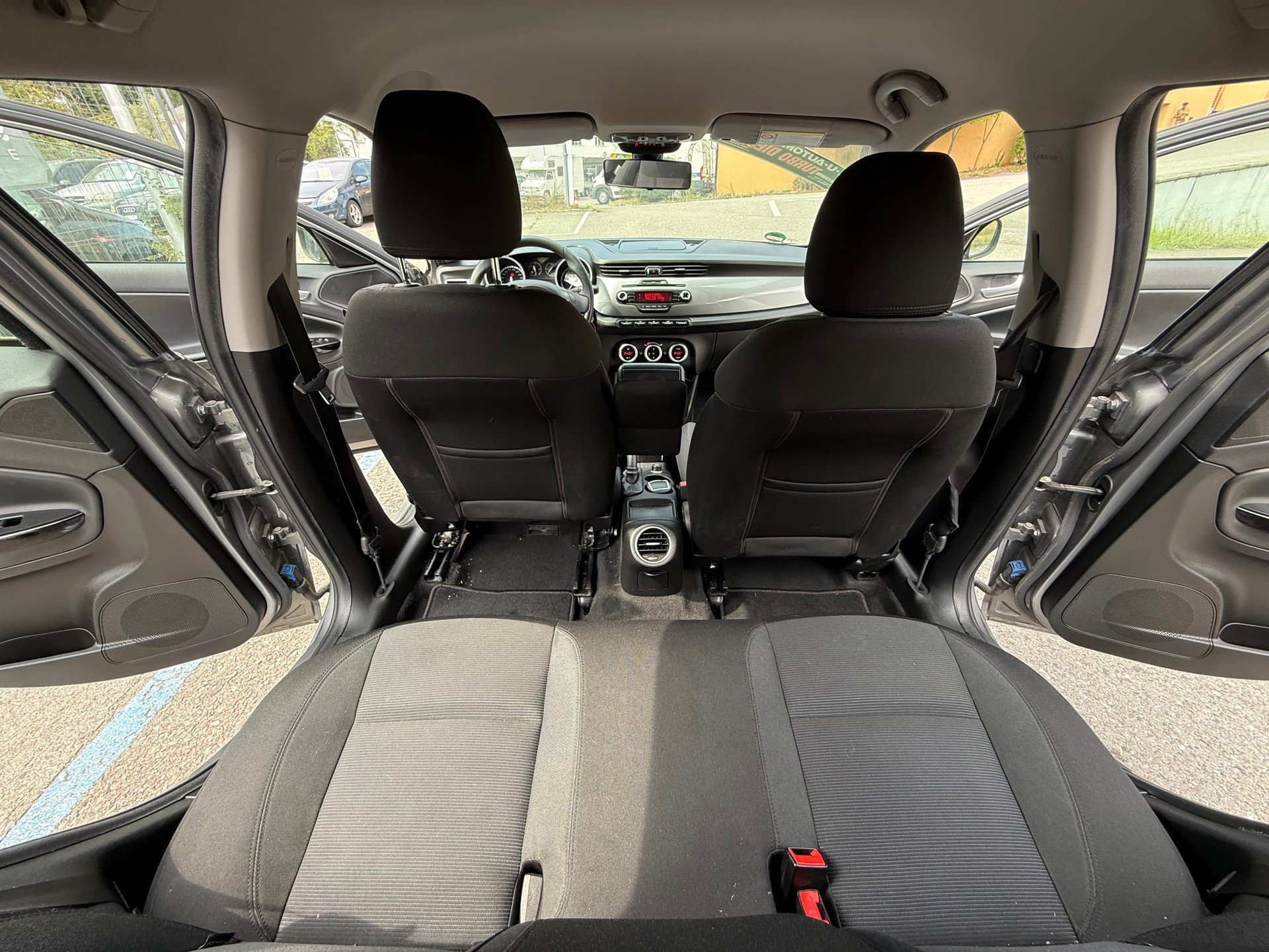 ALFA ROMEO Giulietta 1.6 JTDM Progression-image-21