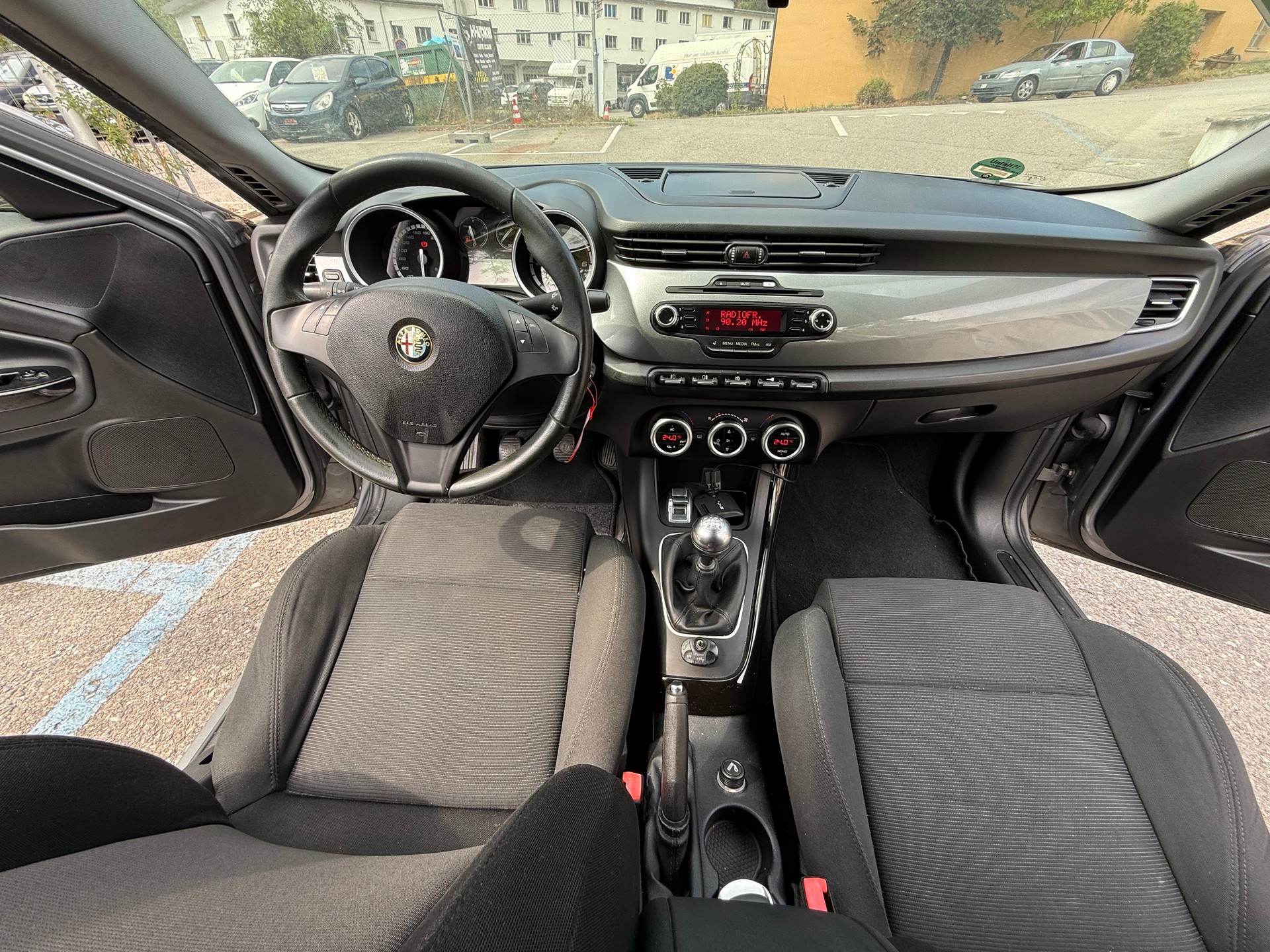 ALFA ROMEO Giulietta 1.6 JTDM Progression-image-22