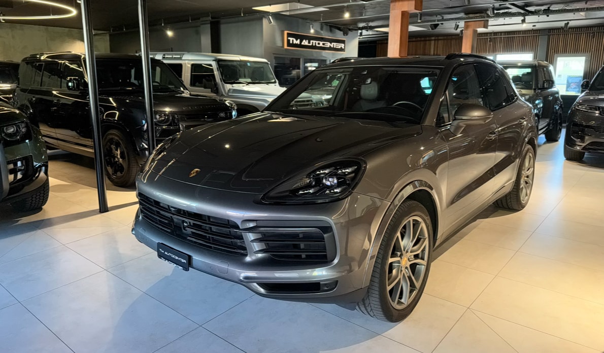 PORSCHE Cayenne E-Hybrid