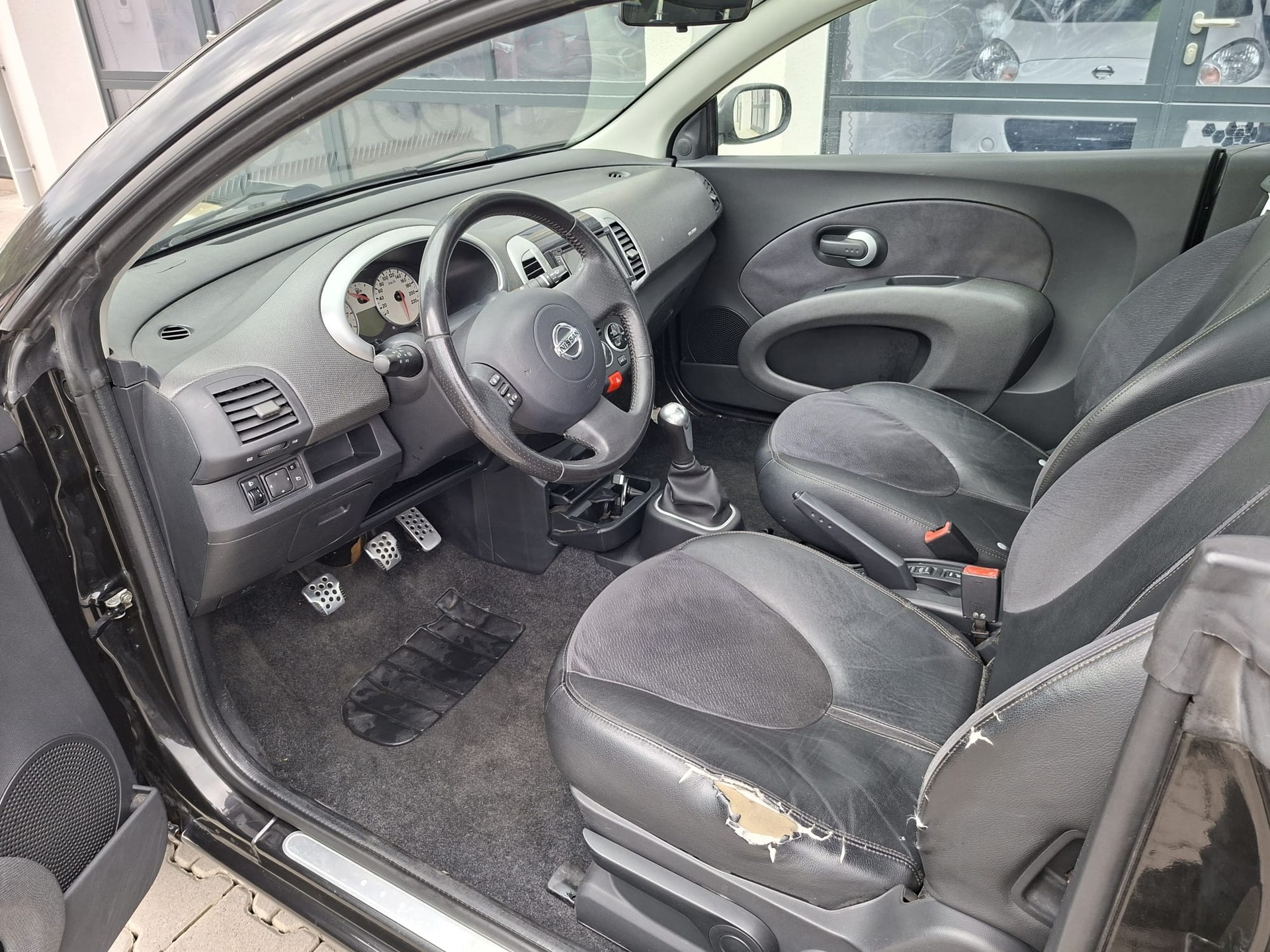 NISSAN Micra C+C 1.6 tekna-image-5