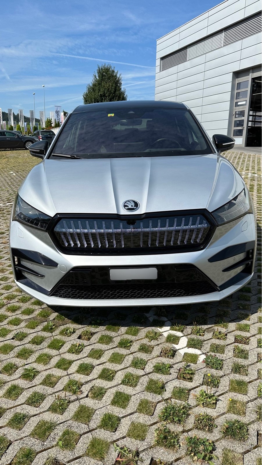 SKODA Enyaq 80x RS iV-image-3