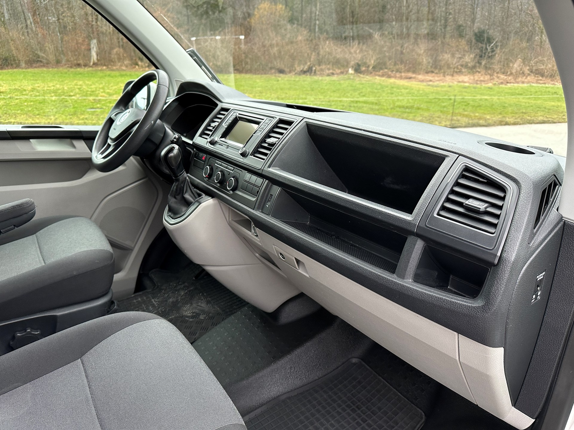 VW T6 2.0 Bi-TDI 4Motion DSG-image-13