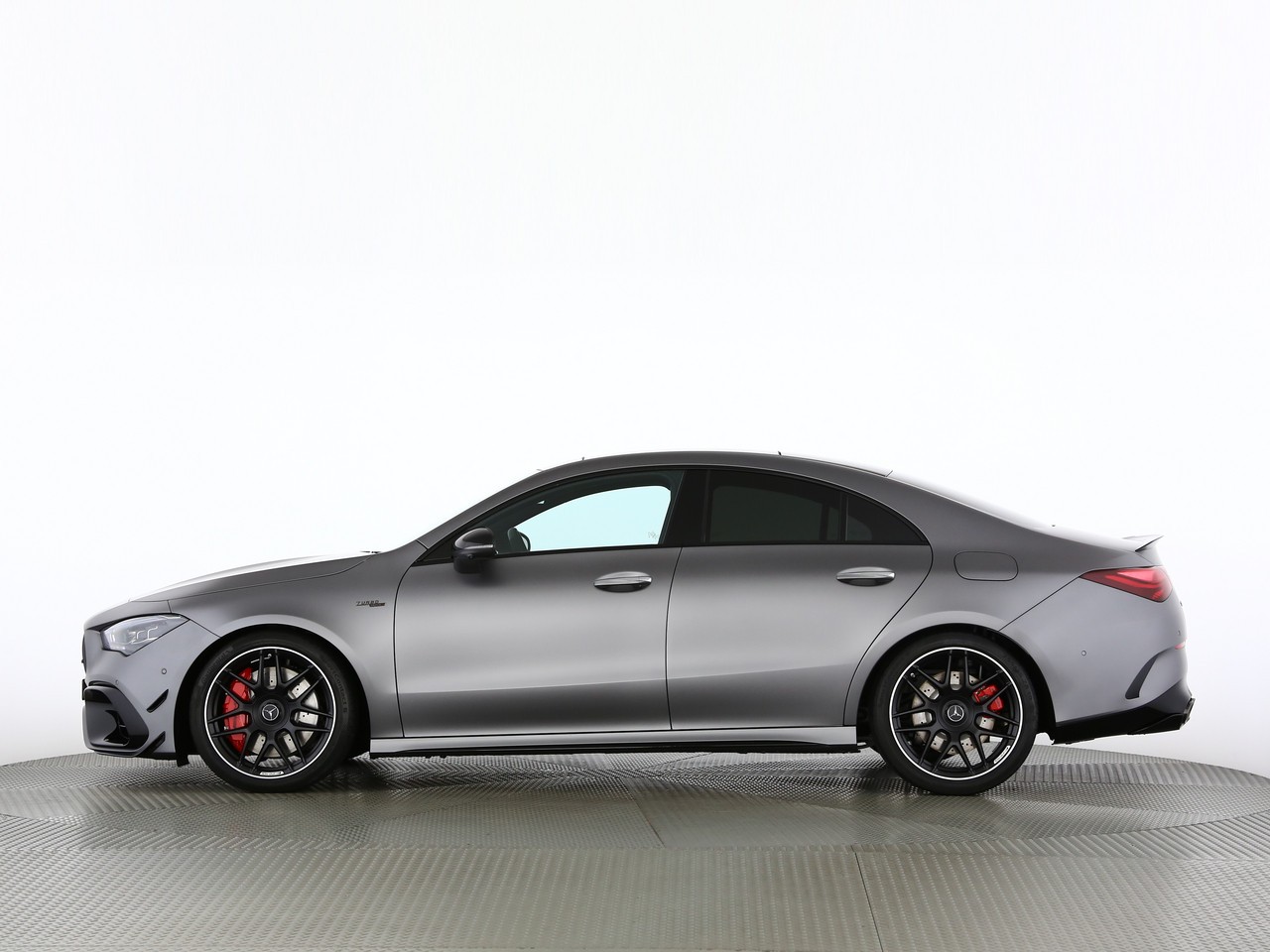MERCEDES-BENZ CLA 45 S AMG 4Matic+ 8G-DCT-showroom-element-1
