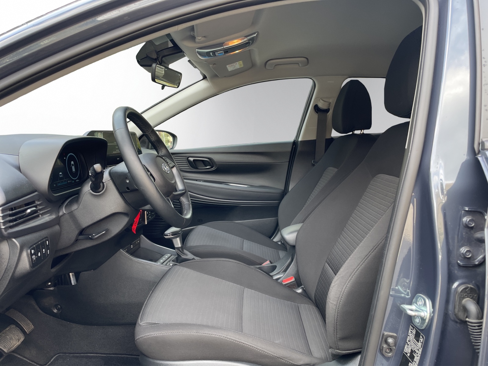 HYUNDAI i20 1.0 T-GDi Amplia DCT-image-4