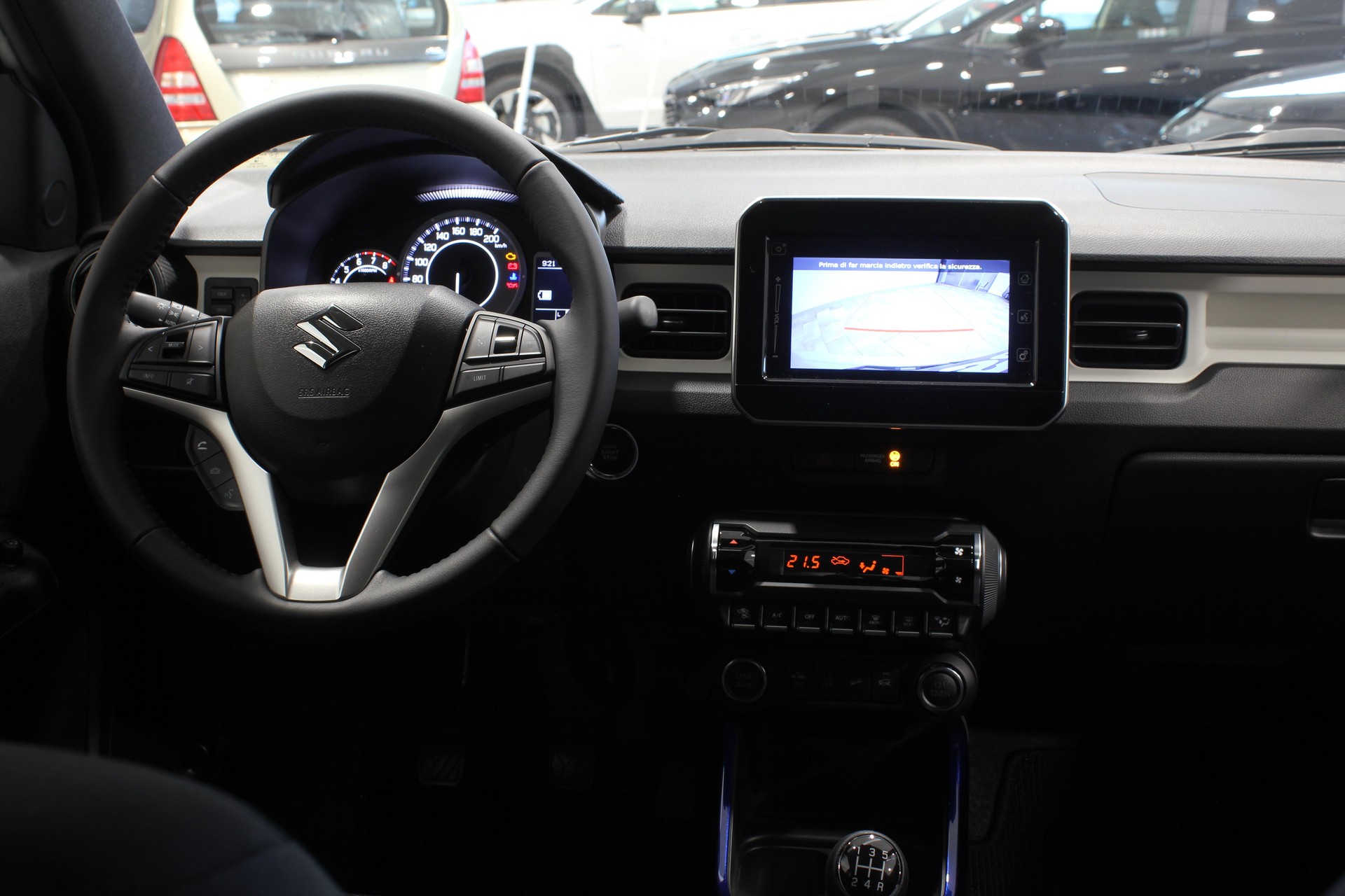 SUZUKI Ignis 1.2 Compact+ Hybrid-image-11