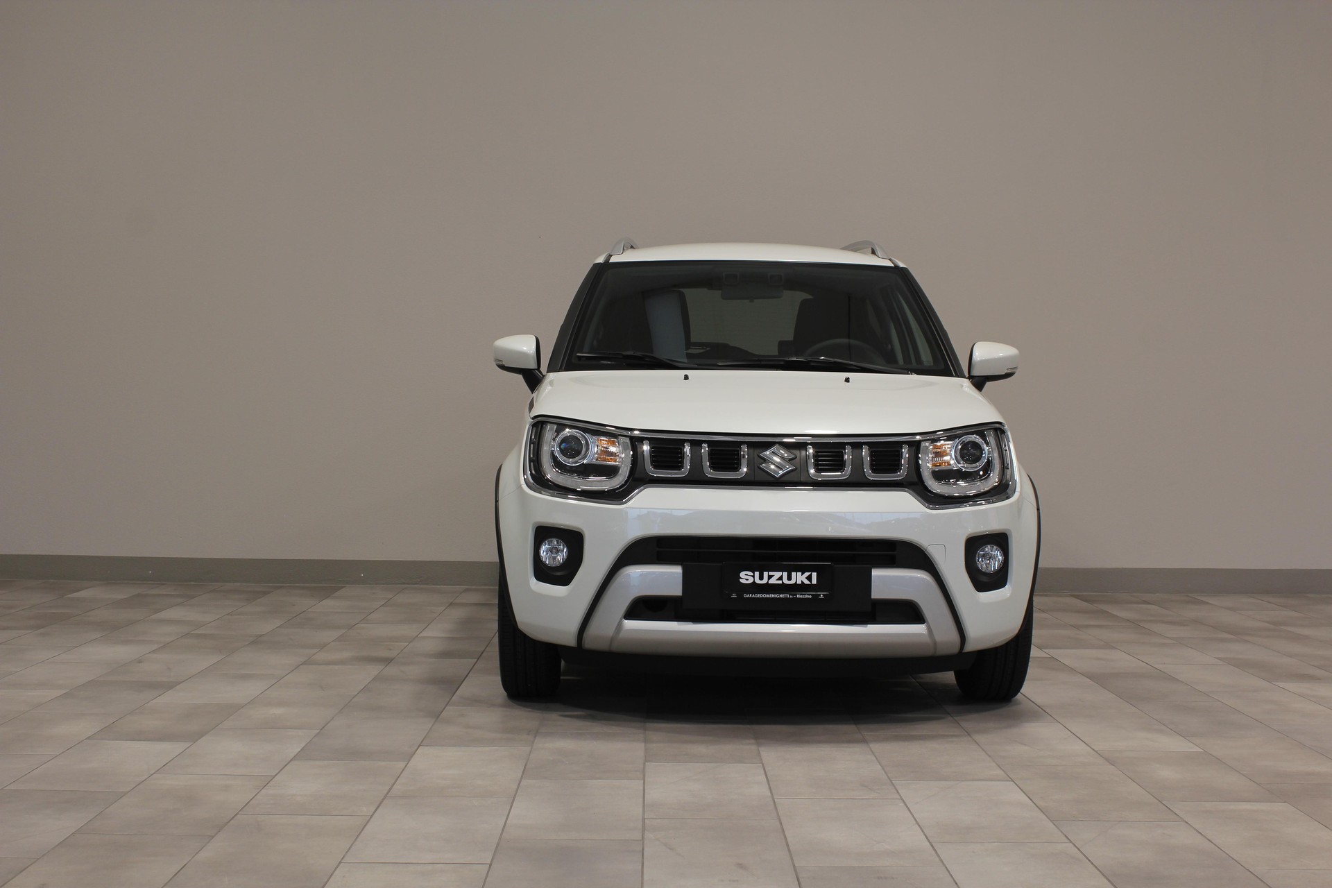 SUZUKI Ignis 1.2 Compact+ Hybrid-image-1
