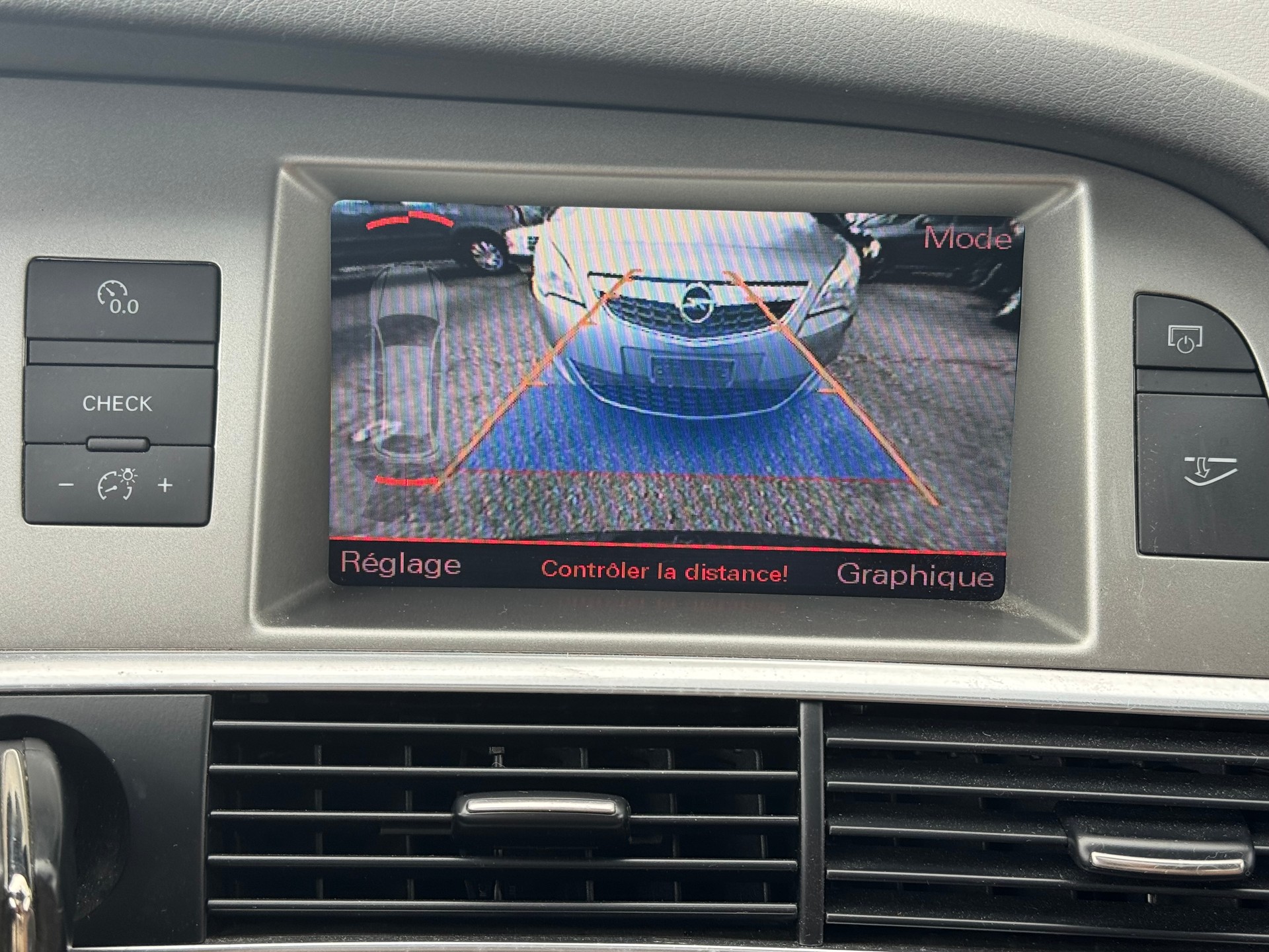 AUDI A6 Avant 4.2 V8 FSI quattro tiptronic-image-10