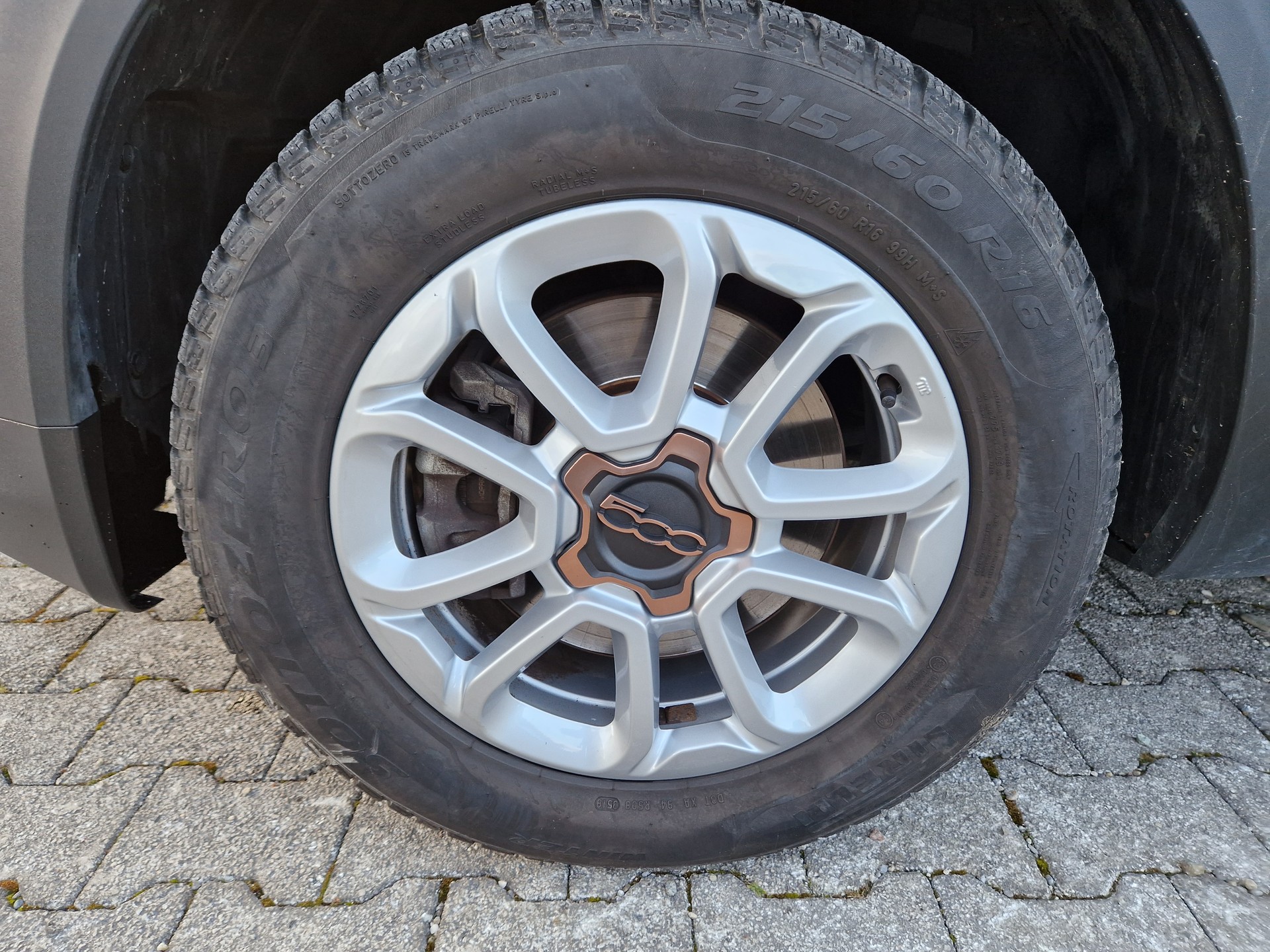 FIAT 500X 1.4T Lounge DCT-image-14