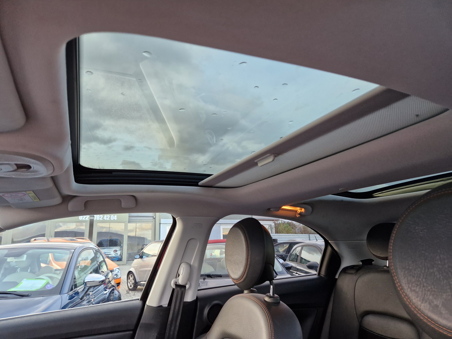 FIAT 500X 1.4T Lounge DCT-image-13