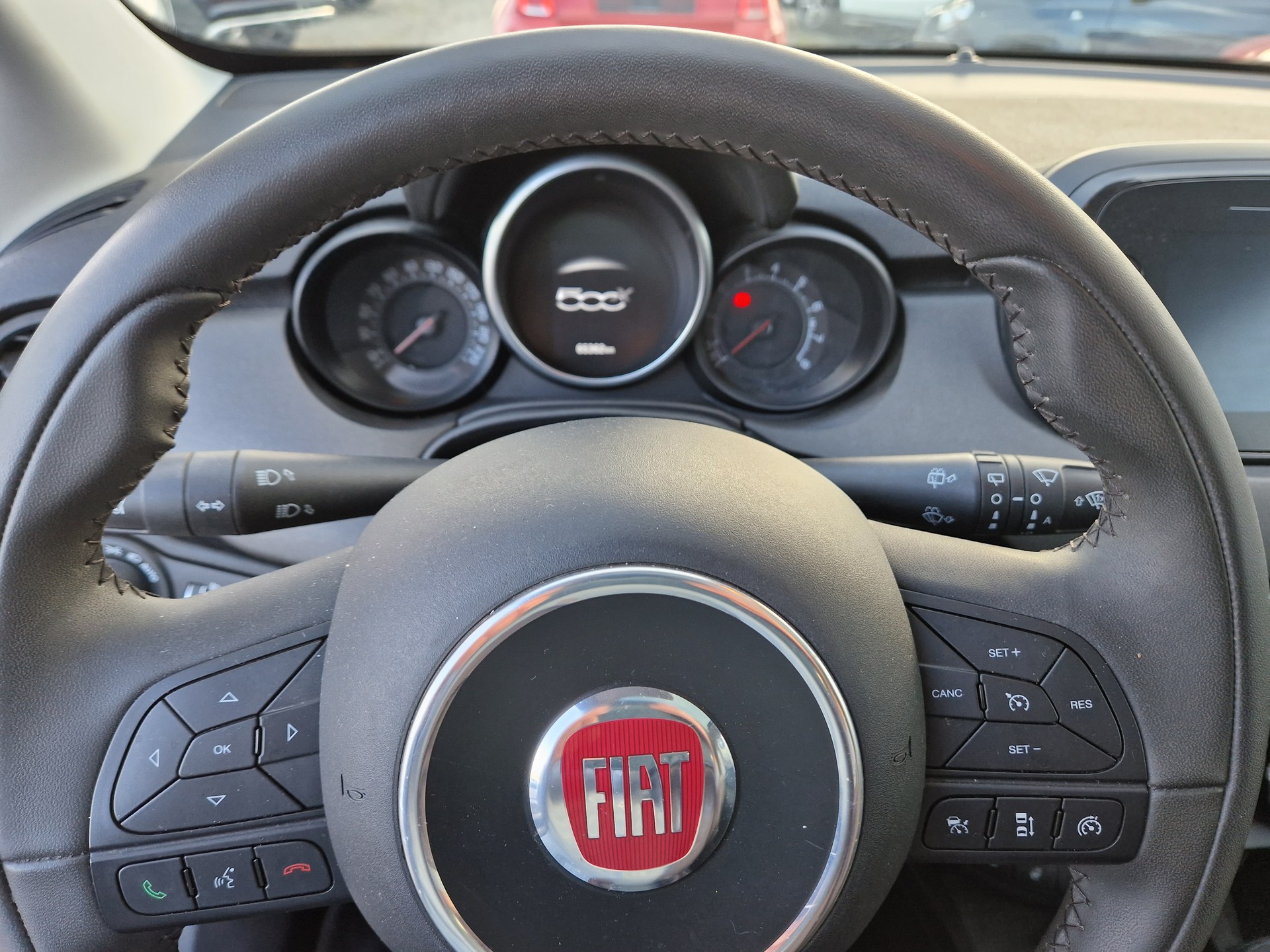 FIAT 500X 1.4T Lounge DCT-image-10