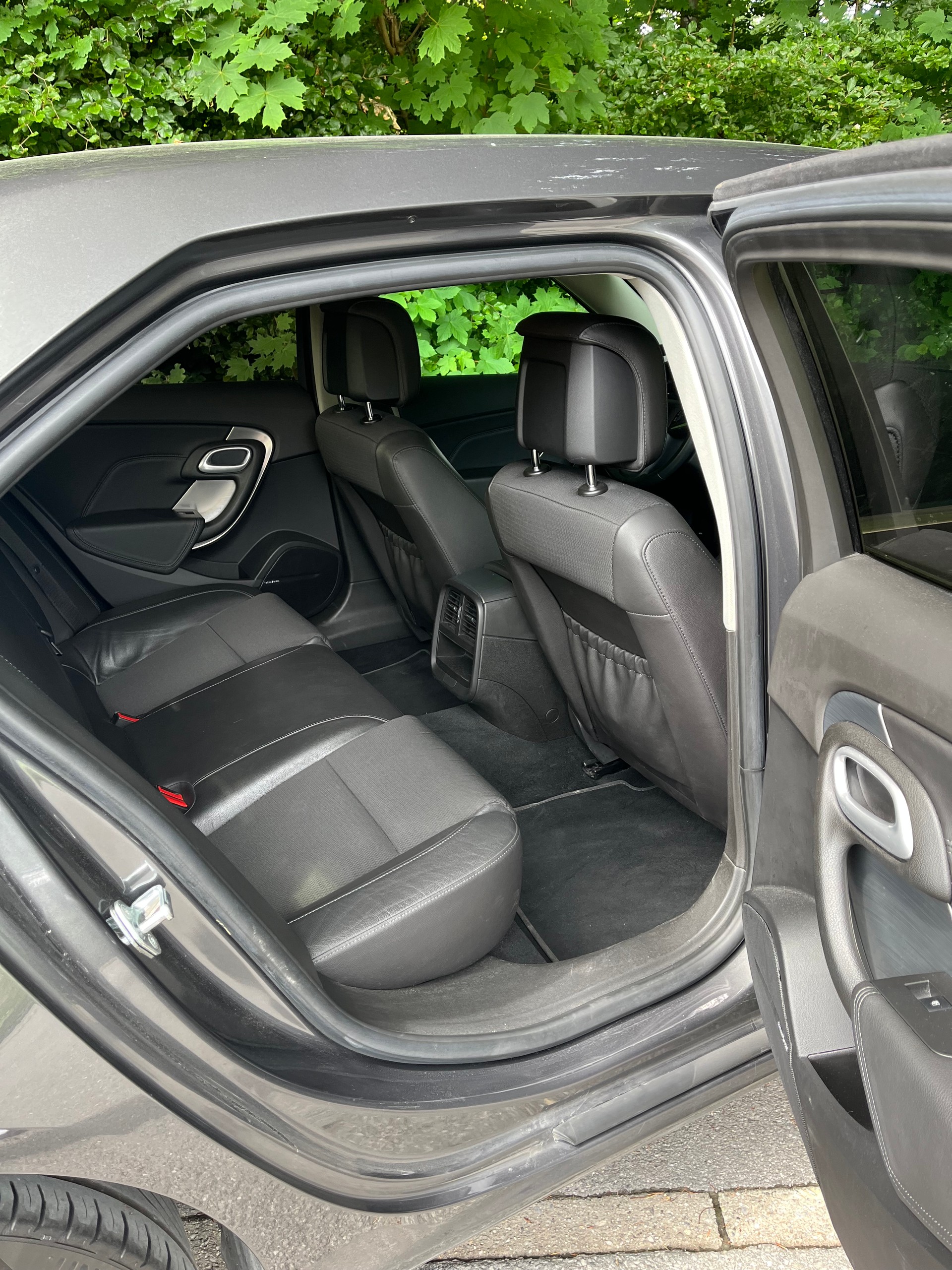 SAAB 9-5 2.0T Vector XWD Automatic-image-8