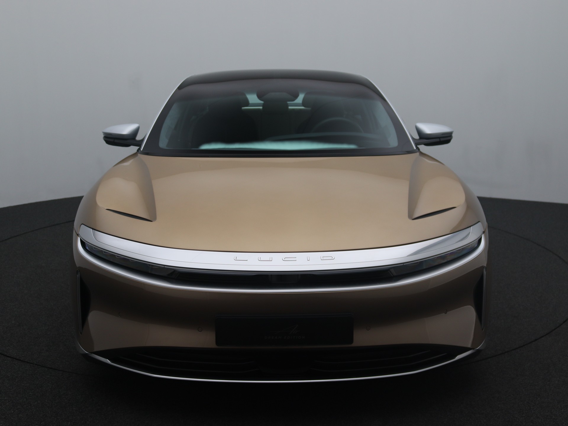 LUCID Air 118 kWh Performance Dream Edition-image-11