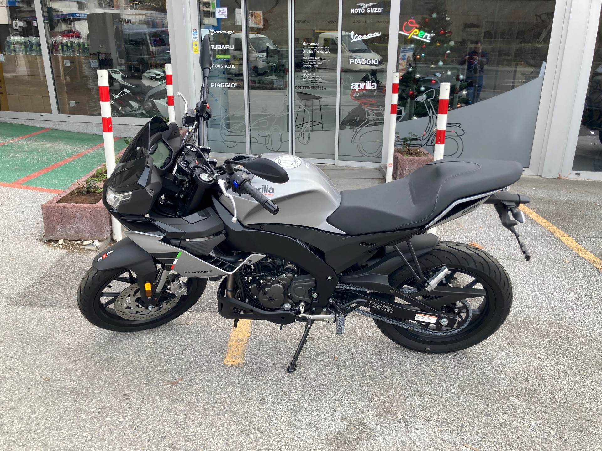 APRILIA Tuono 125-image-7