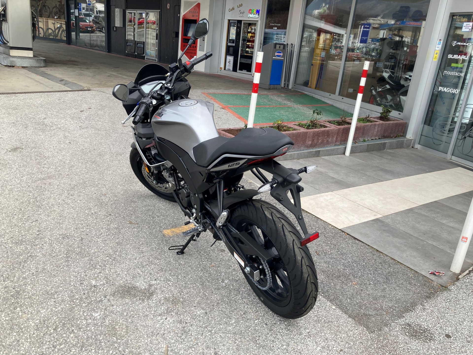 APRILIA Tuono 125-image-6