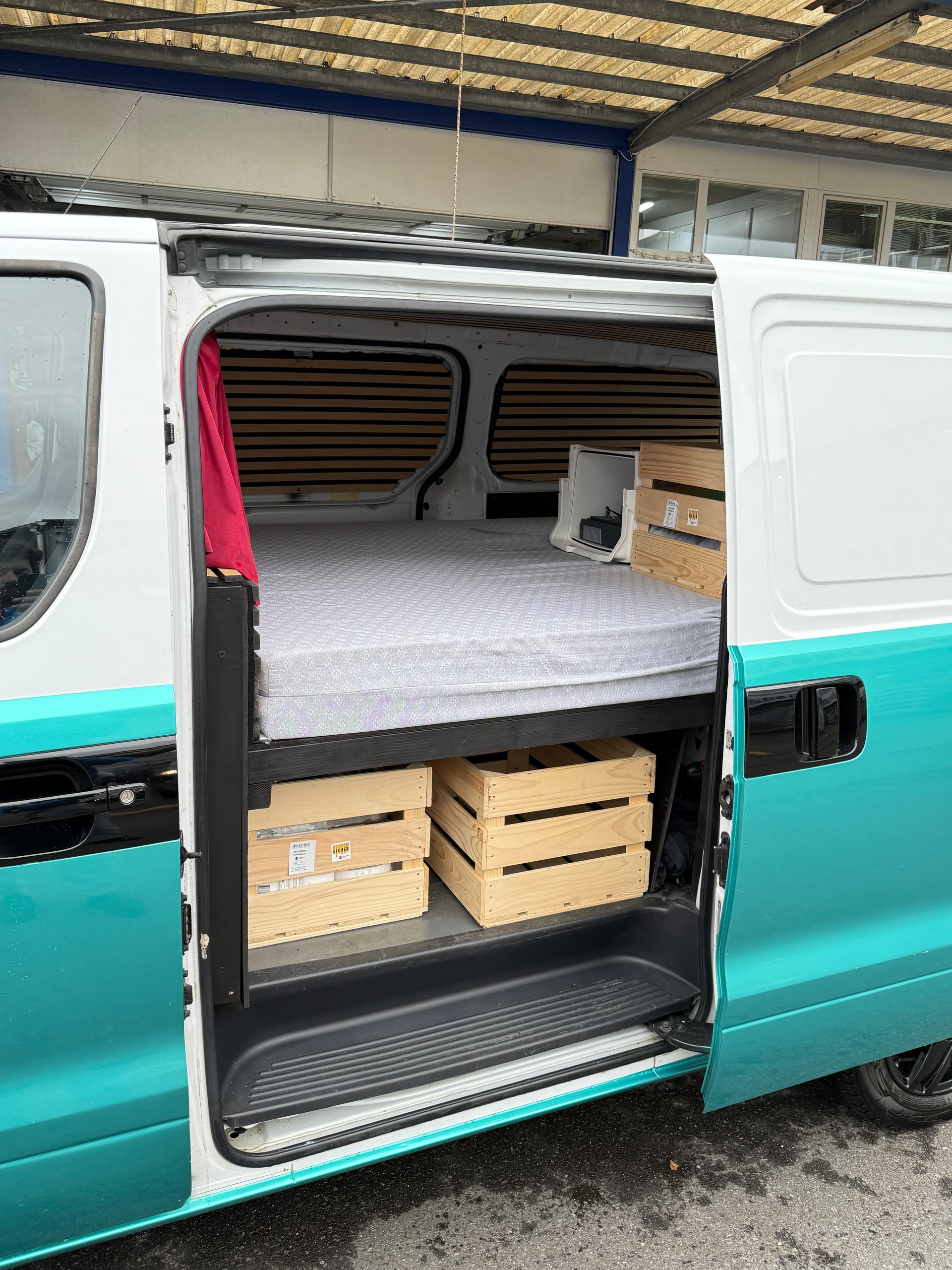 HYUNDAI H-1-image-6