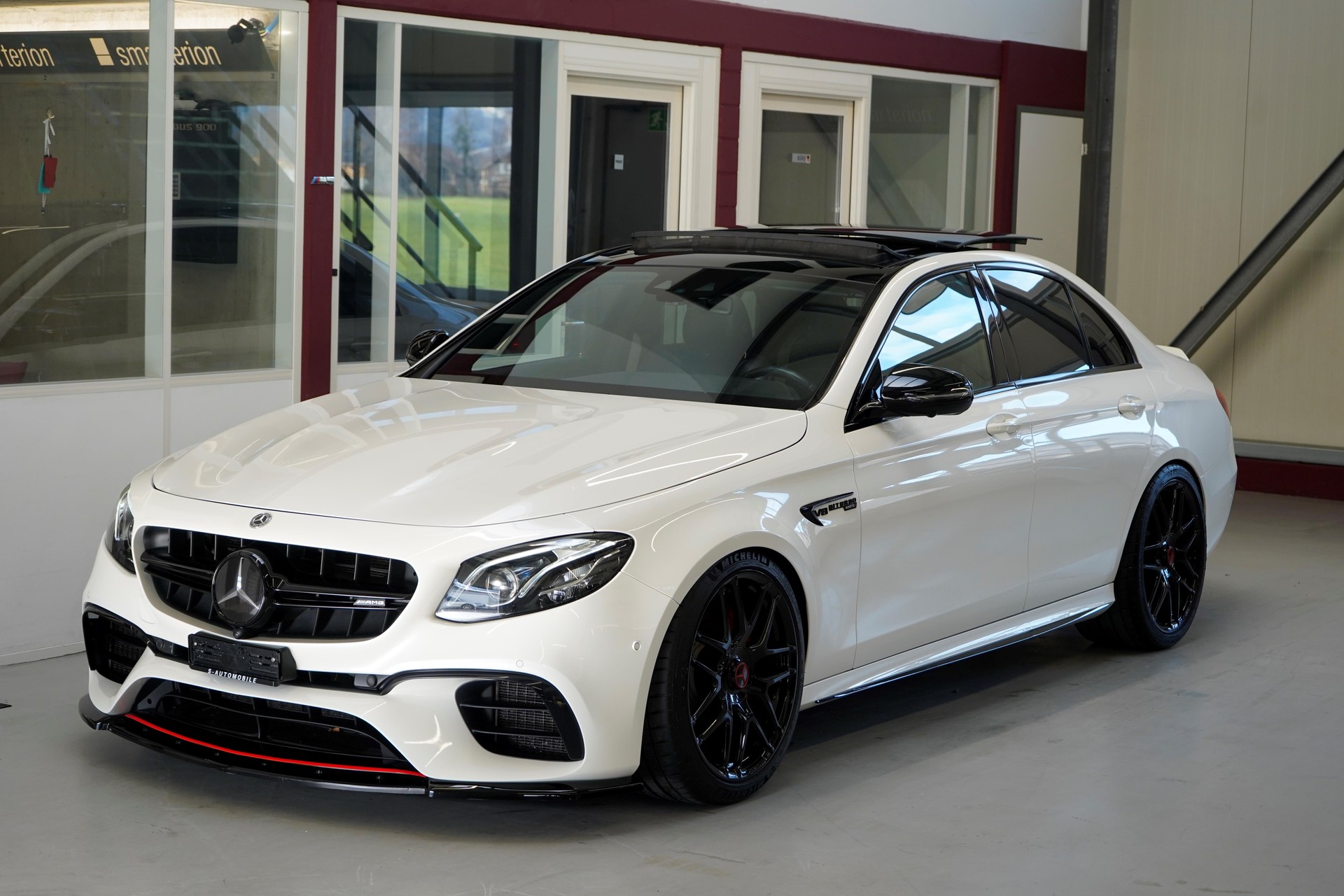 MERCEDES-BENZ E 63 AMG S 4Matic Speedshift MCT-image-2