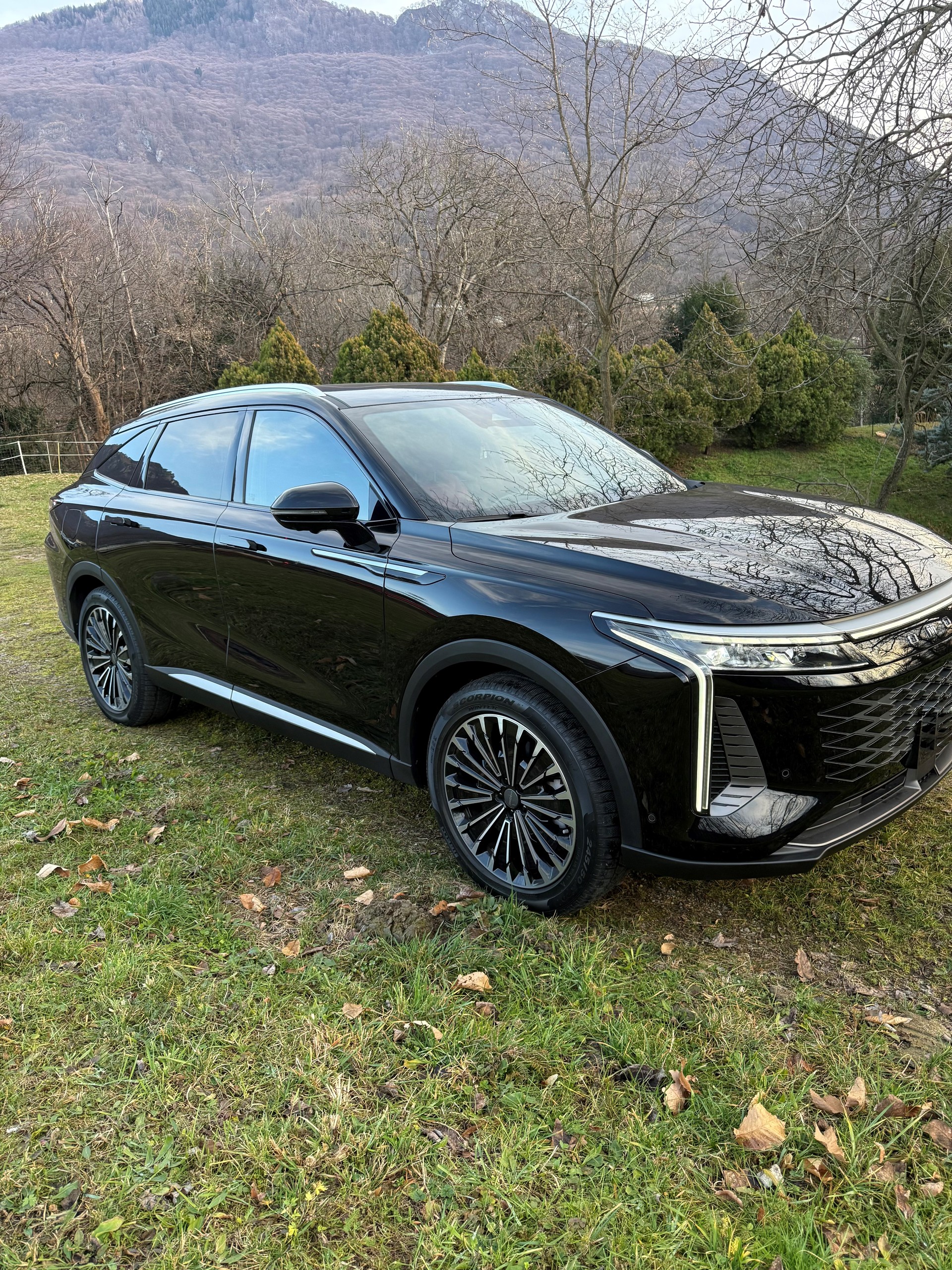 OMODA 9 Super Hybrid System i-AWD Premium-image-3