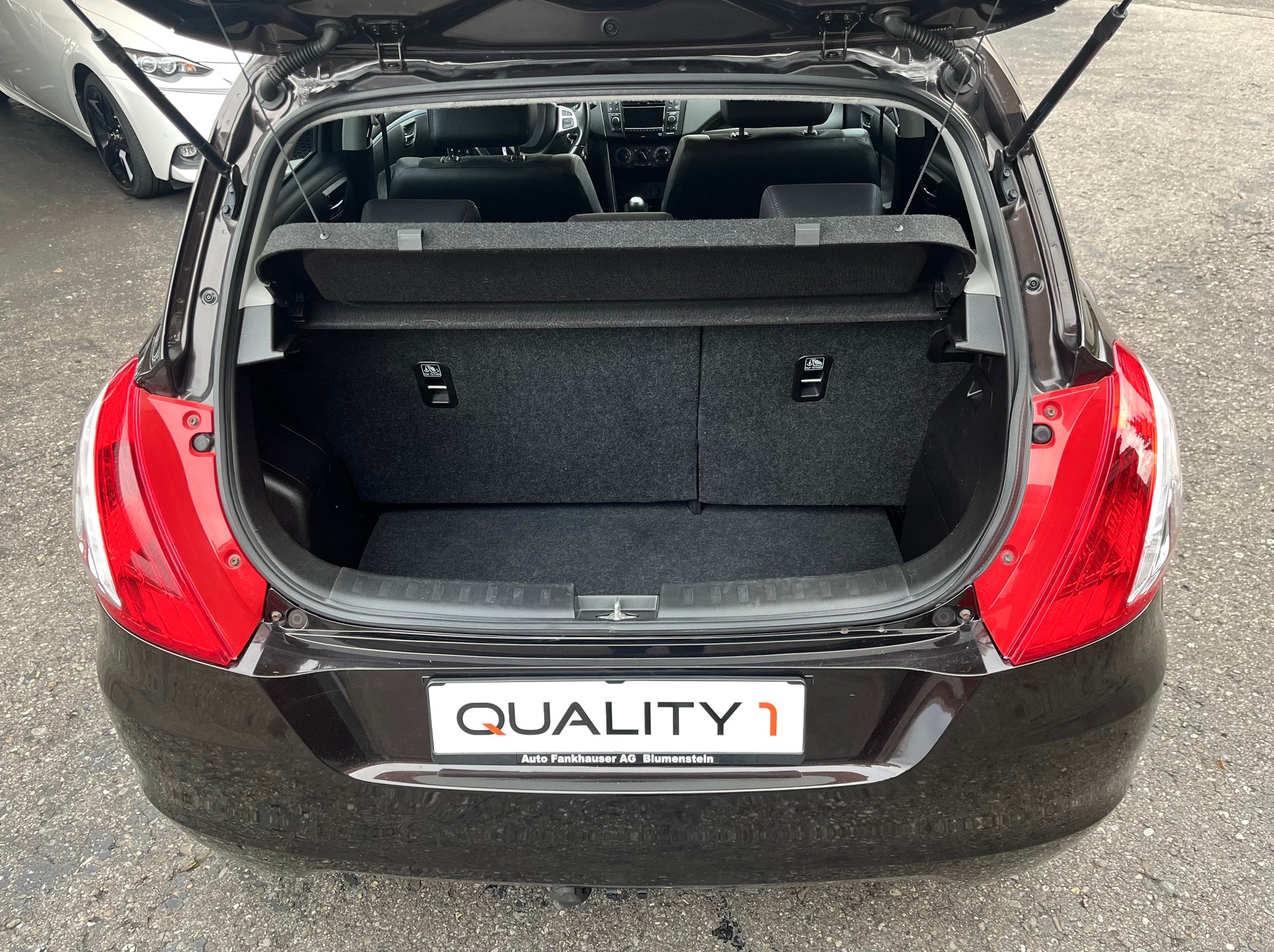 SUZUKI Swift 1.2i 16V PizSulai 4x4-image-5