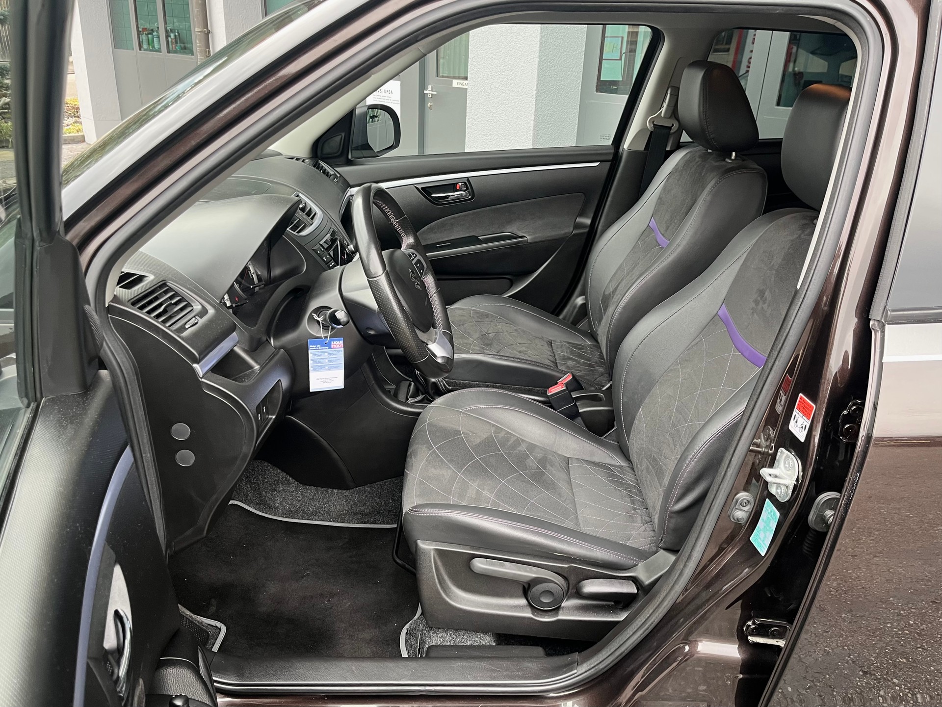 SUZUKI Swift 1.2i 16V PizSulai 4x4-image-10