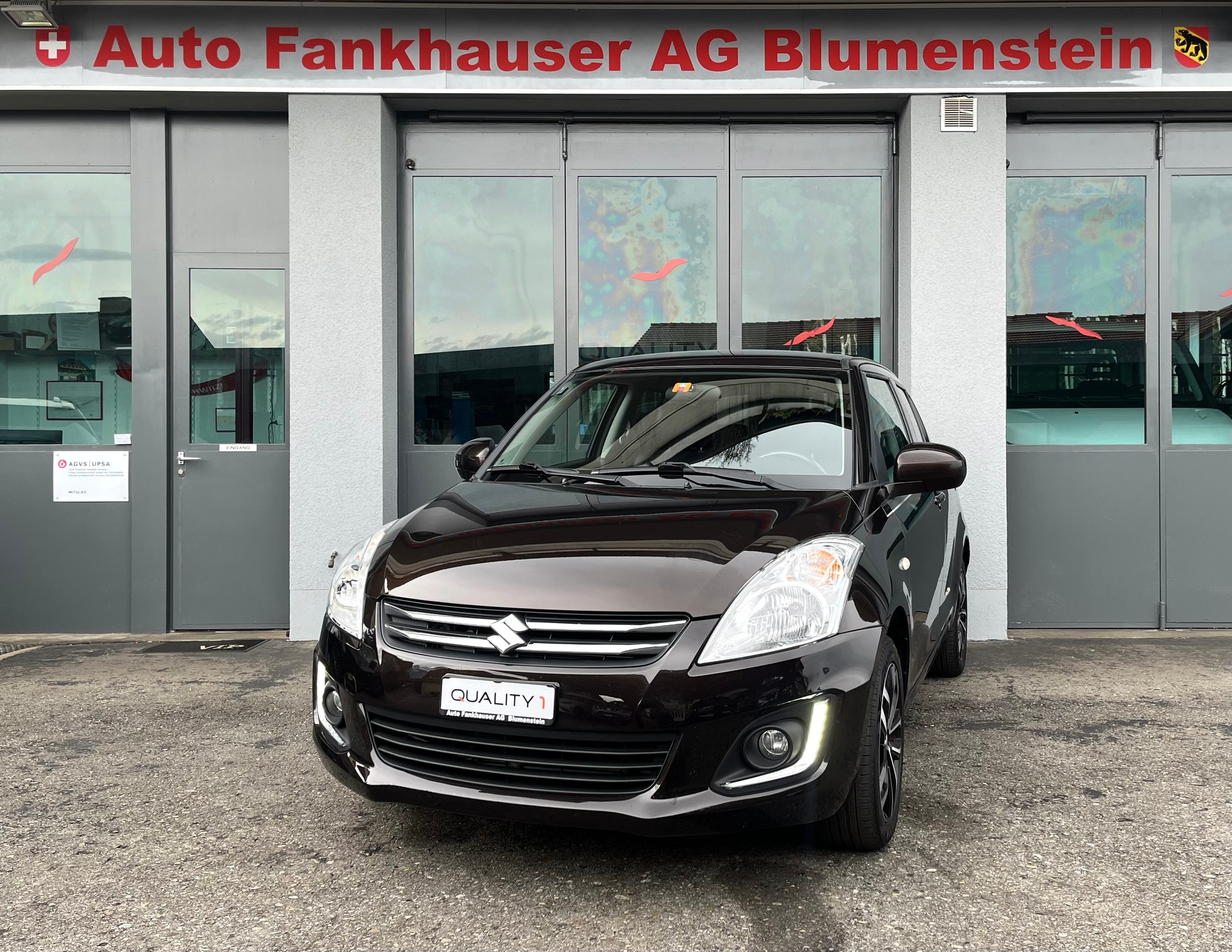 SUZUKI Swift 1.2i 16V PizSulai 4x4-image-1