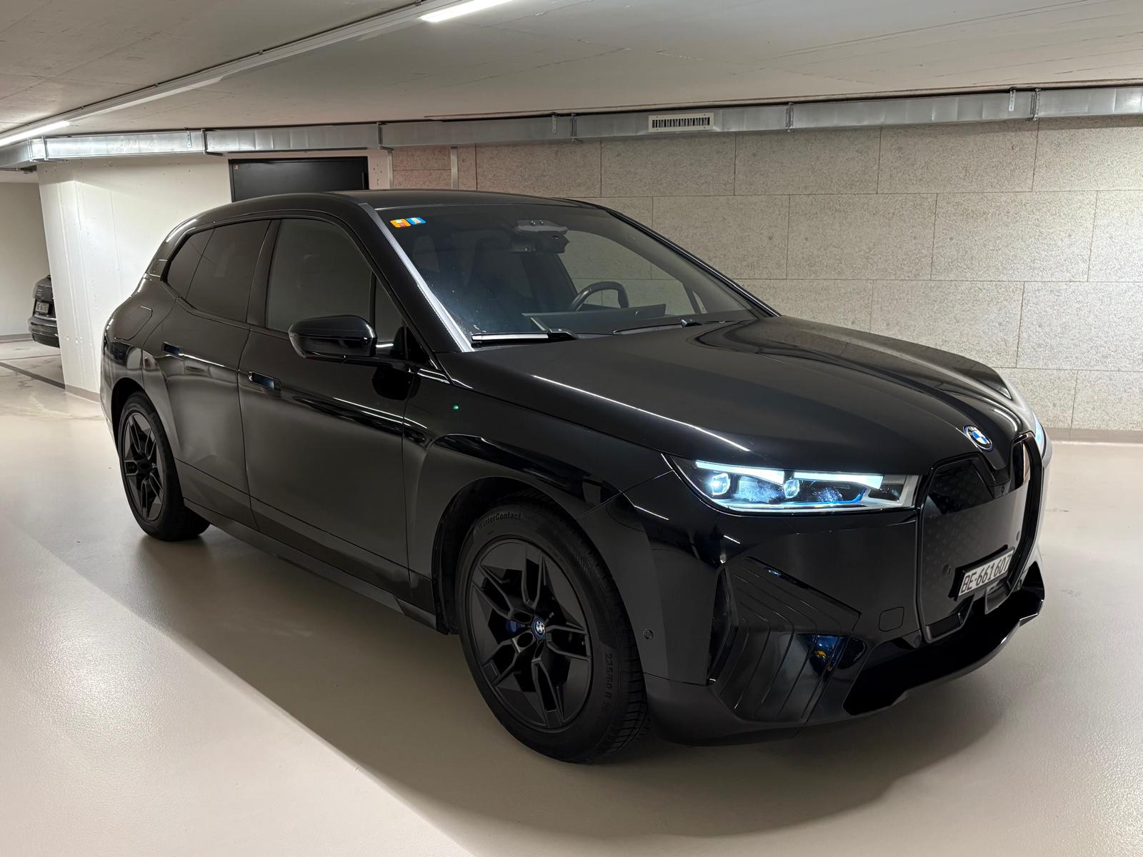 BMW xDrive40-image-4