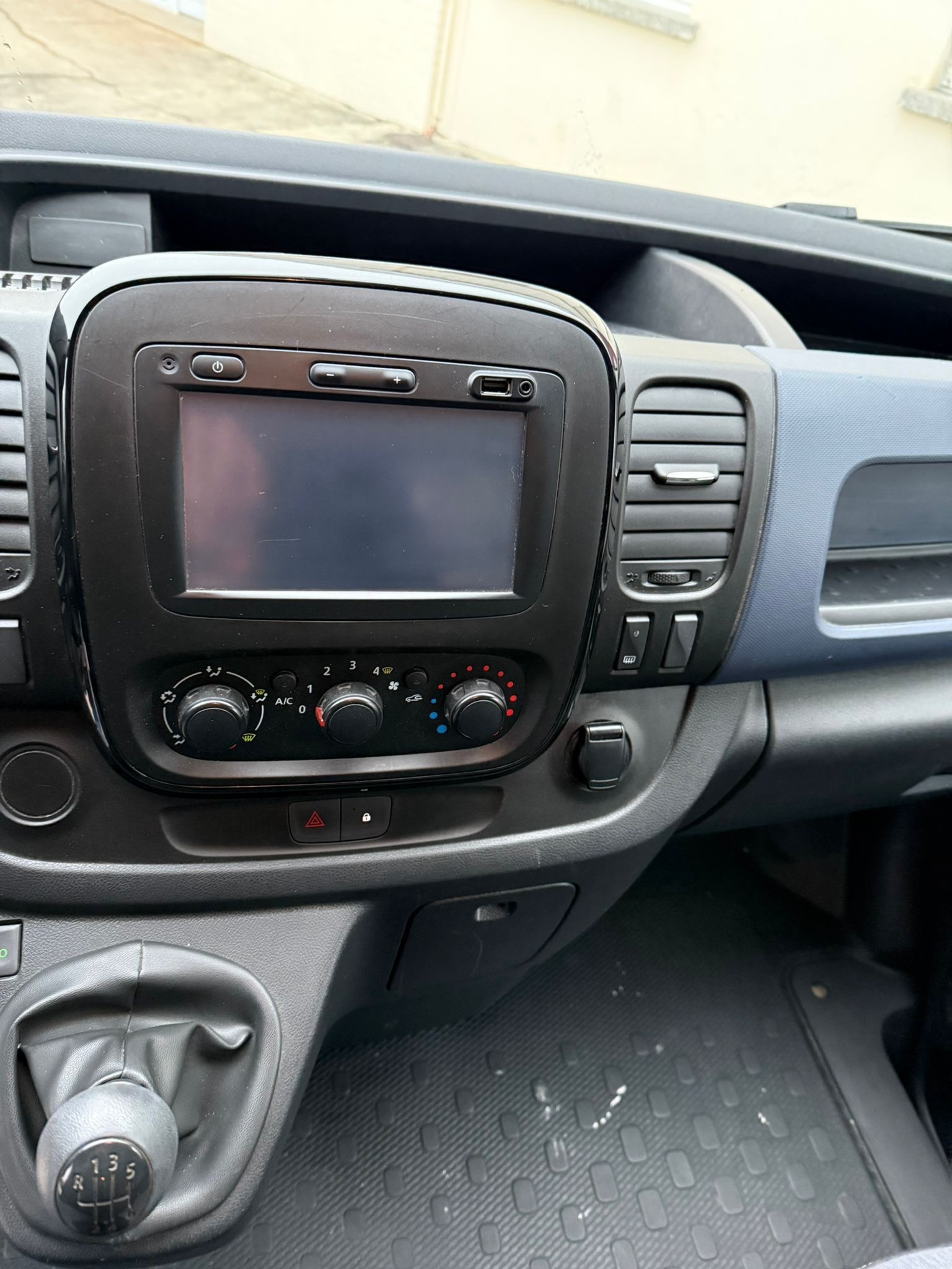 OPEL Vivaro 1.6 CDTI 2.7t L1H1-image-7