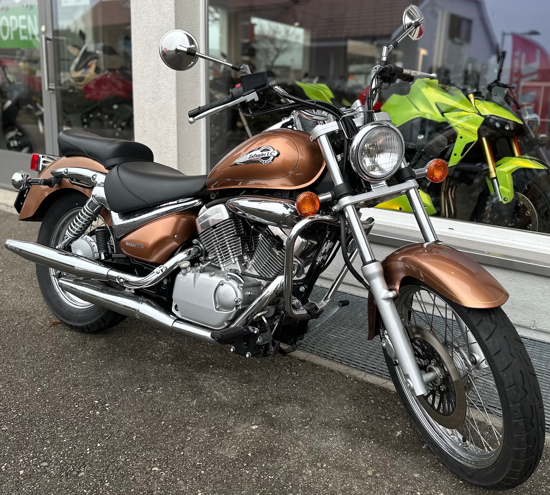SUZUKI VL 125 Y/ K1 Intruder LC-image-9