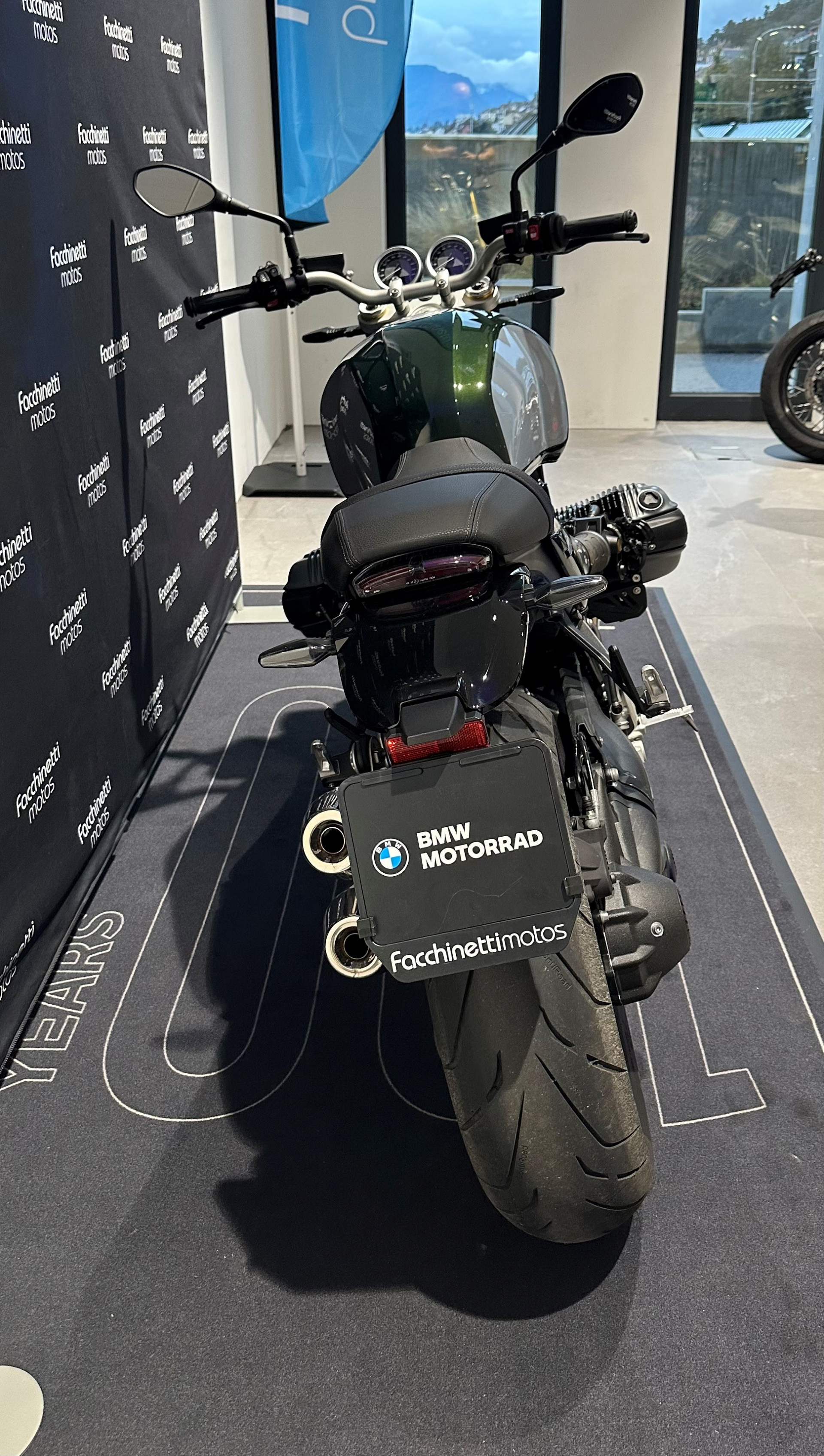 BMW R 12 nineT A2-showroom-element-2