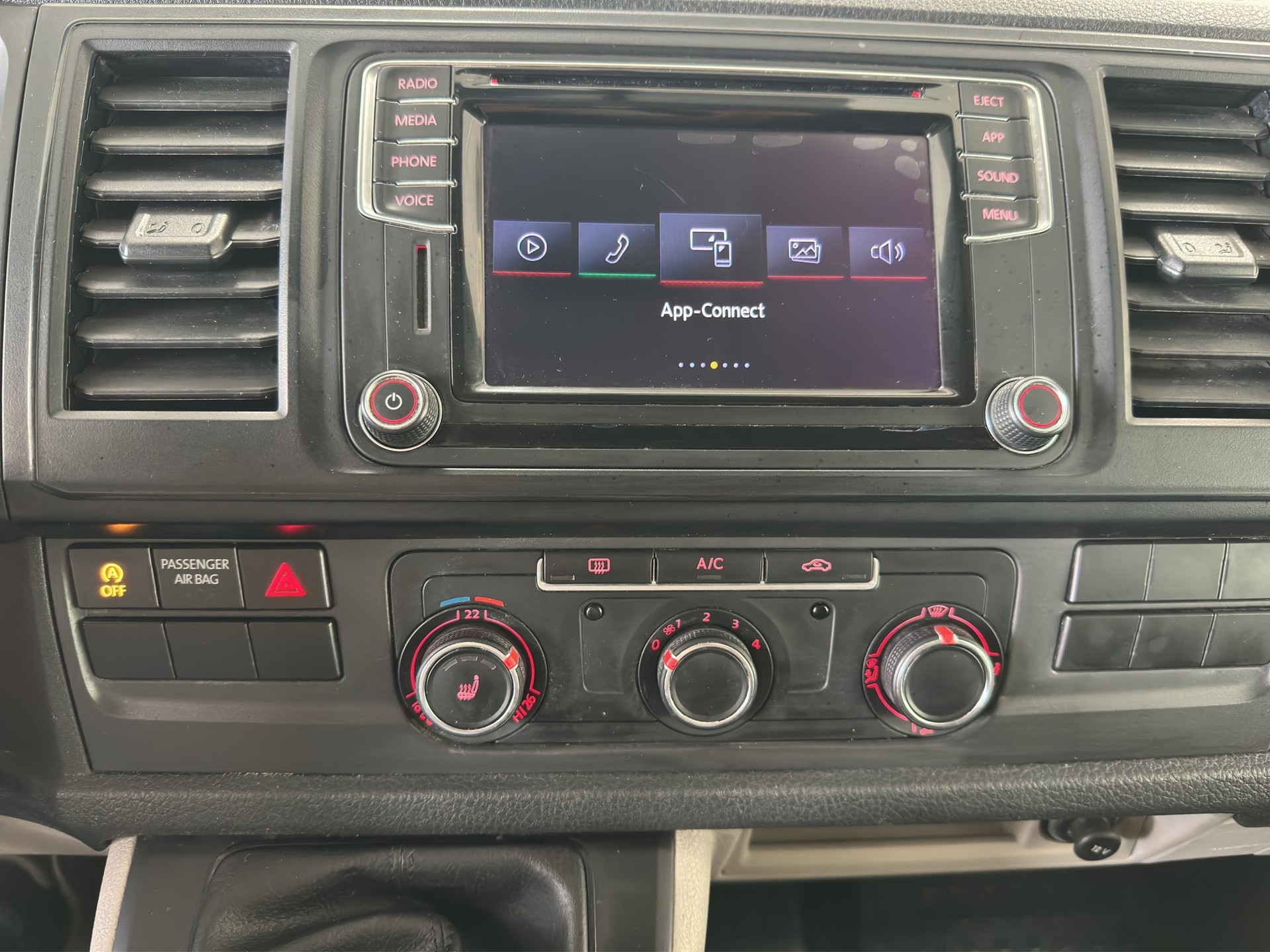 VW T6 2.0 TDI-image-24