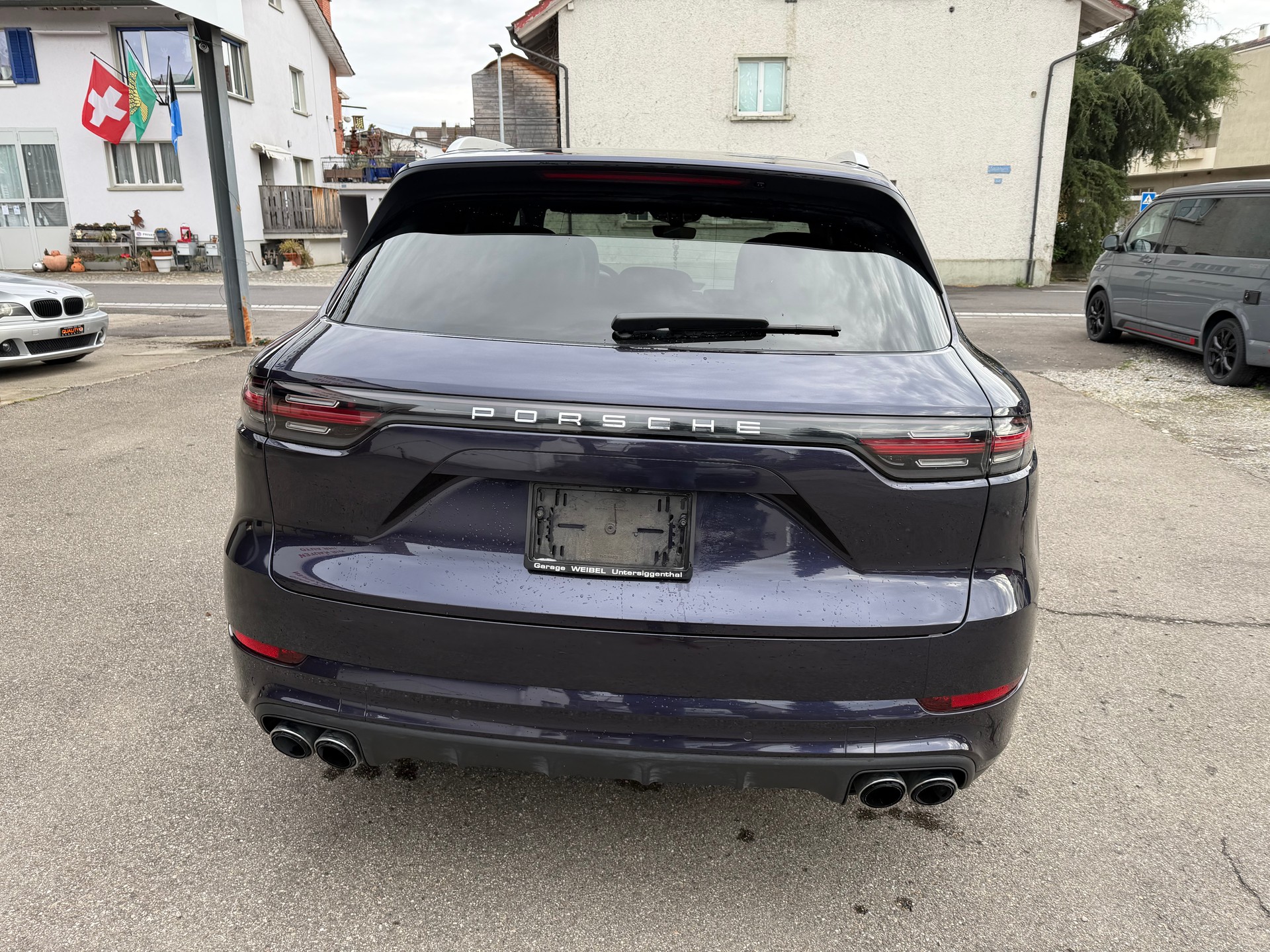 PORSCHE Cayenne-image-4