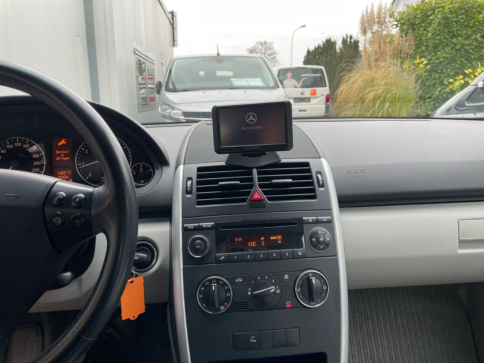 MERCEDES-BENZ A 170 Avantgarde-image-11