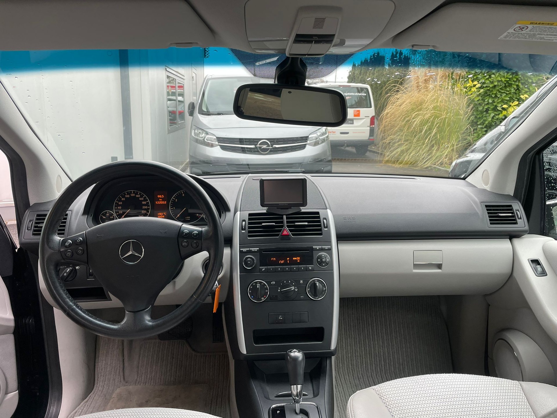 MERCEDES-BENZ A 170 Avantgarde-image-15