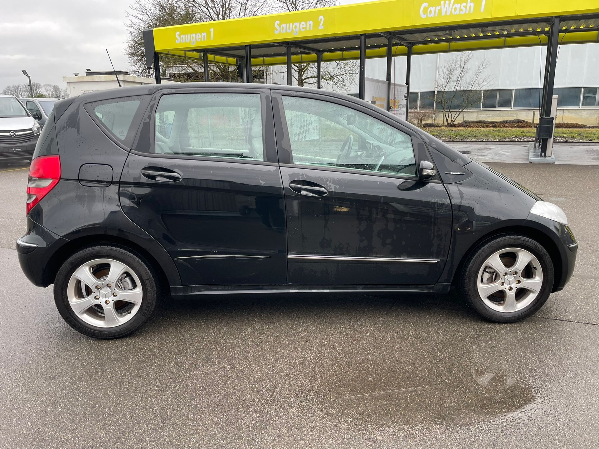 MERCEDES-BENZ A 170 Avantgarde-image-5