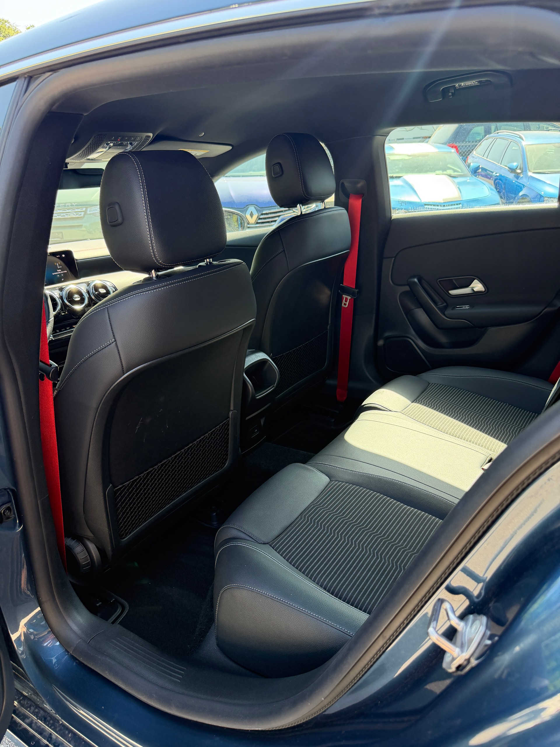 MERCEDES-BENZ CLA Shooting Brake 250 e 8G-DCT Style-image-8