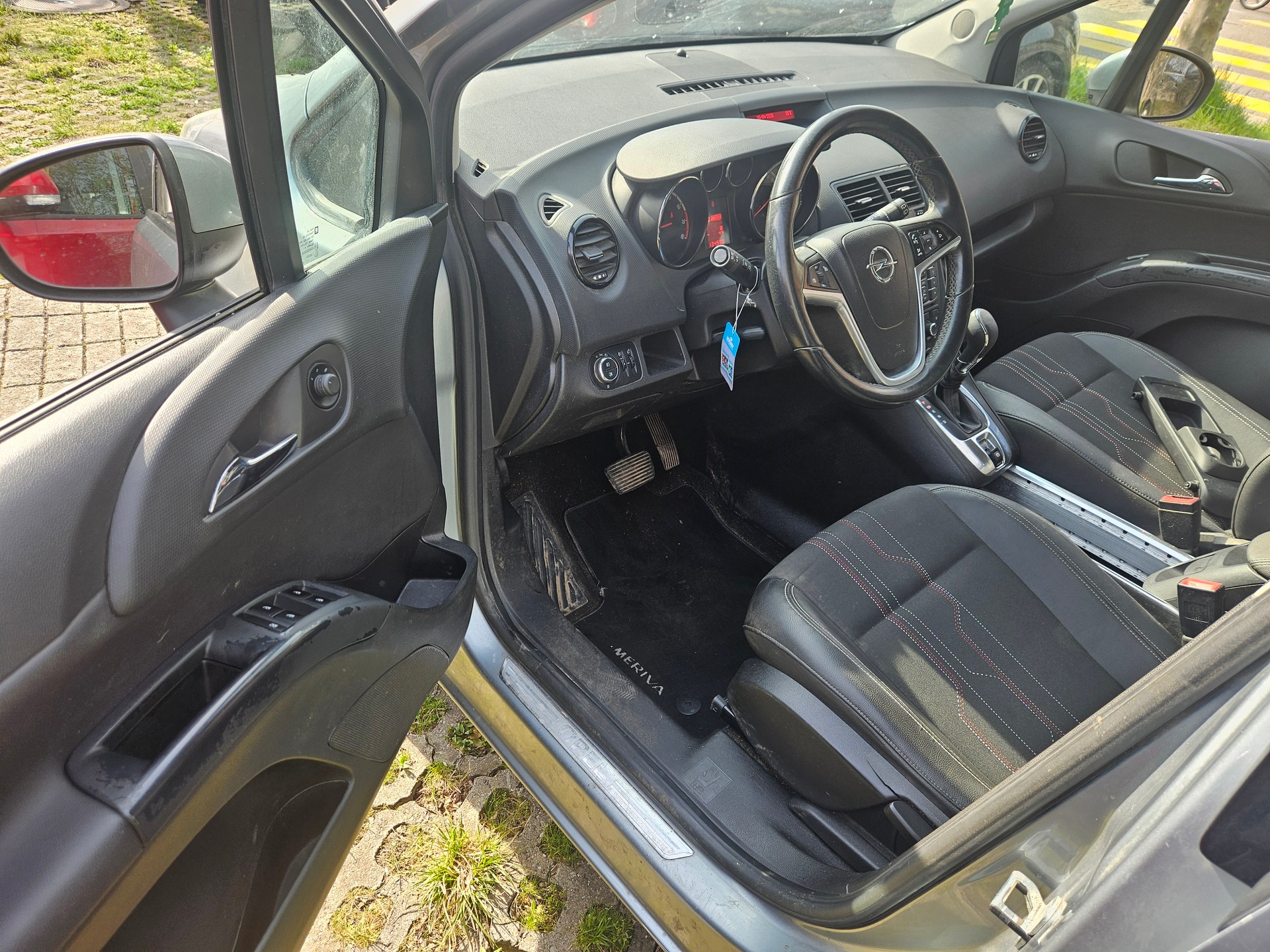 OPEL Meriva 1.4 Turbo Automatic-image-6