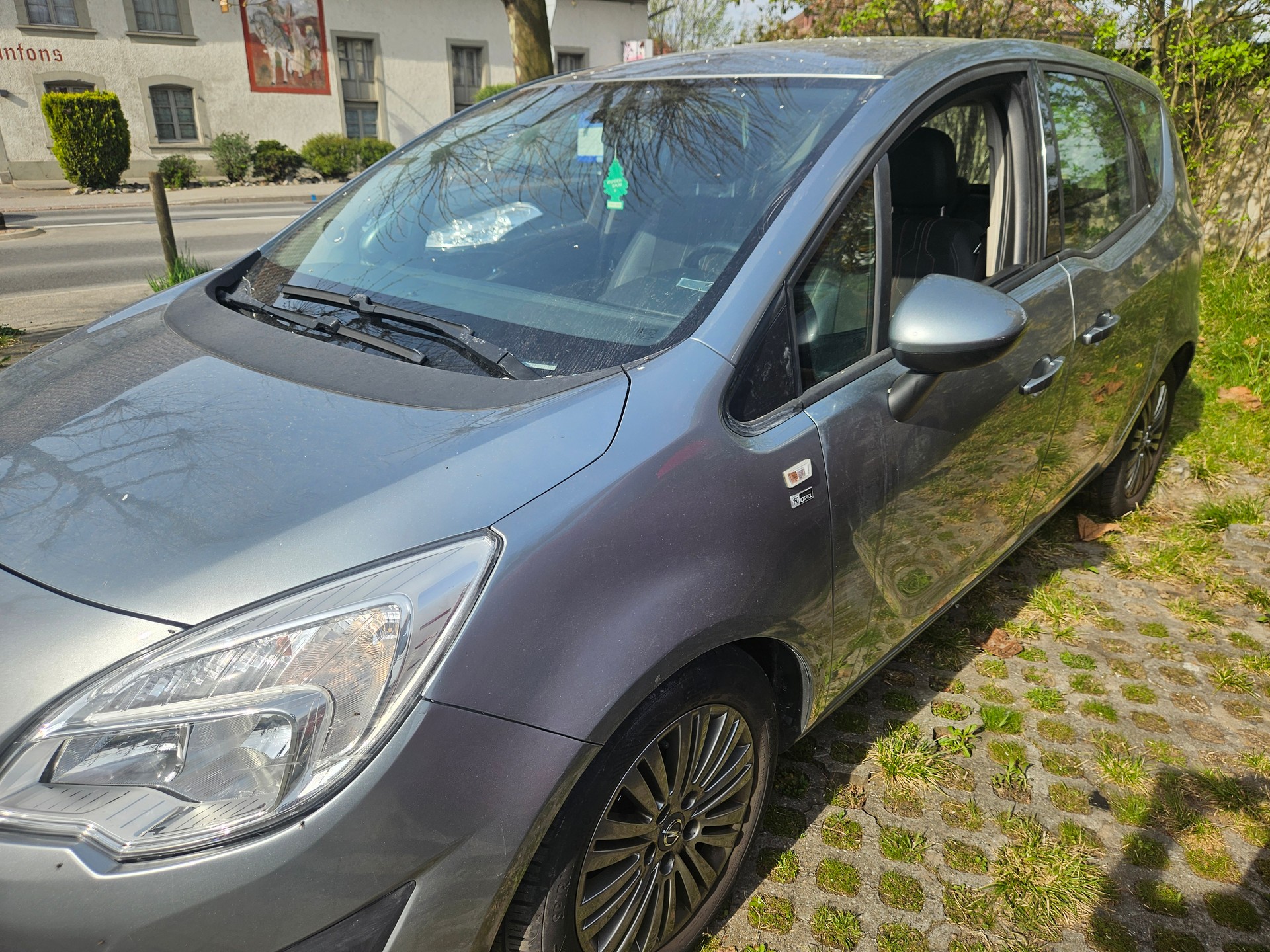 OPEL Meriva 1.4 Turbo Automatic-image-1