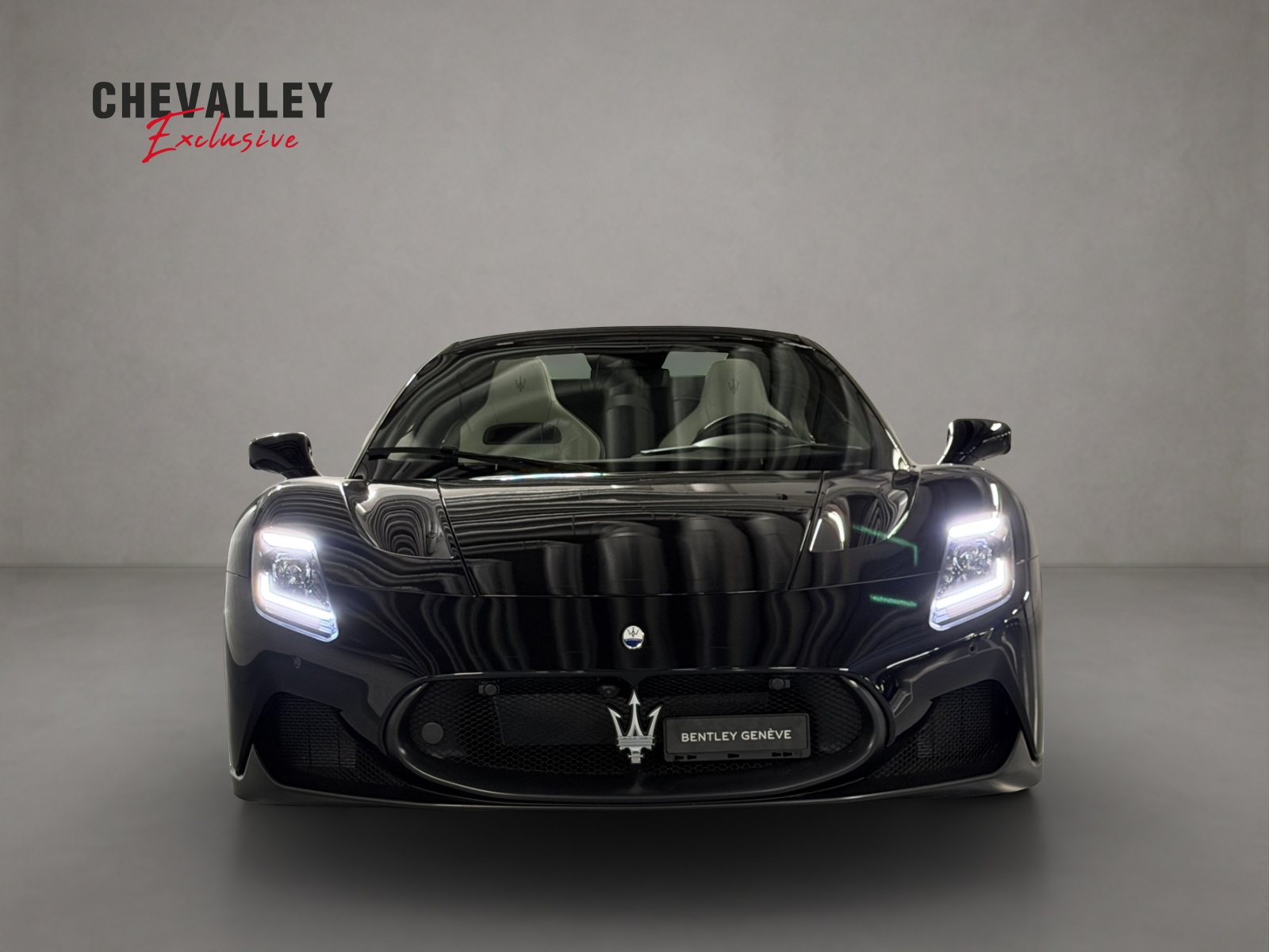 MASERATI MC 20 Cielo-showroom-element-2