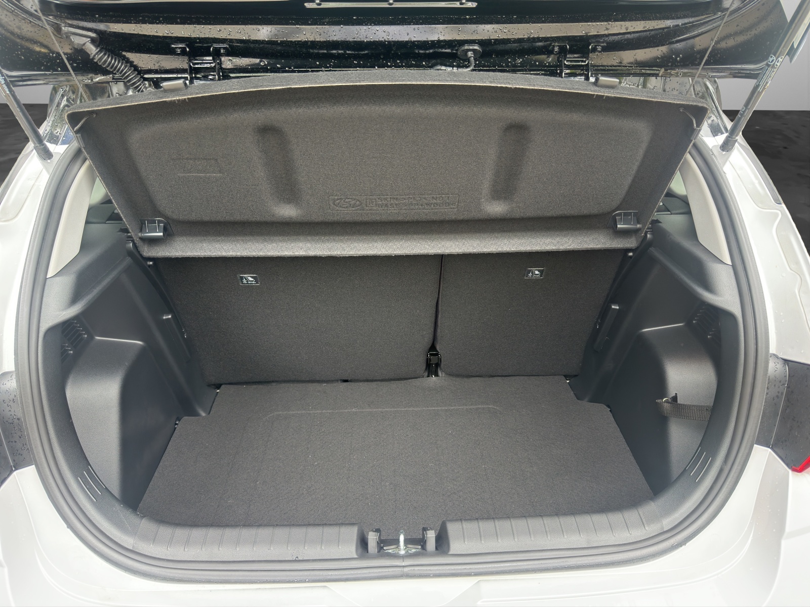 HYUNDAI i20 1.0 T-GDi Amplia-image-14