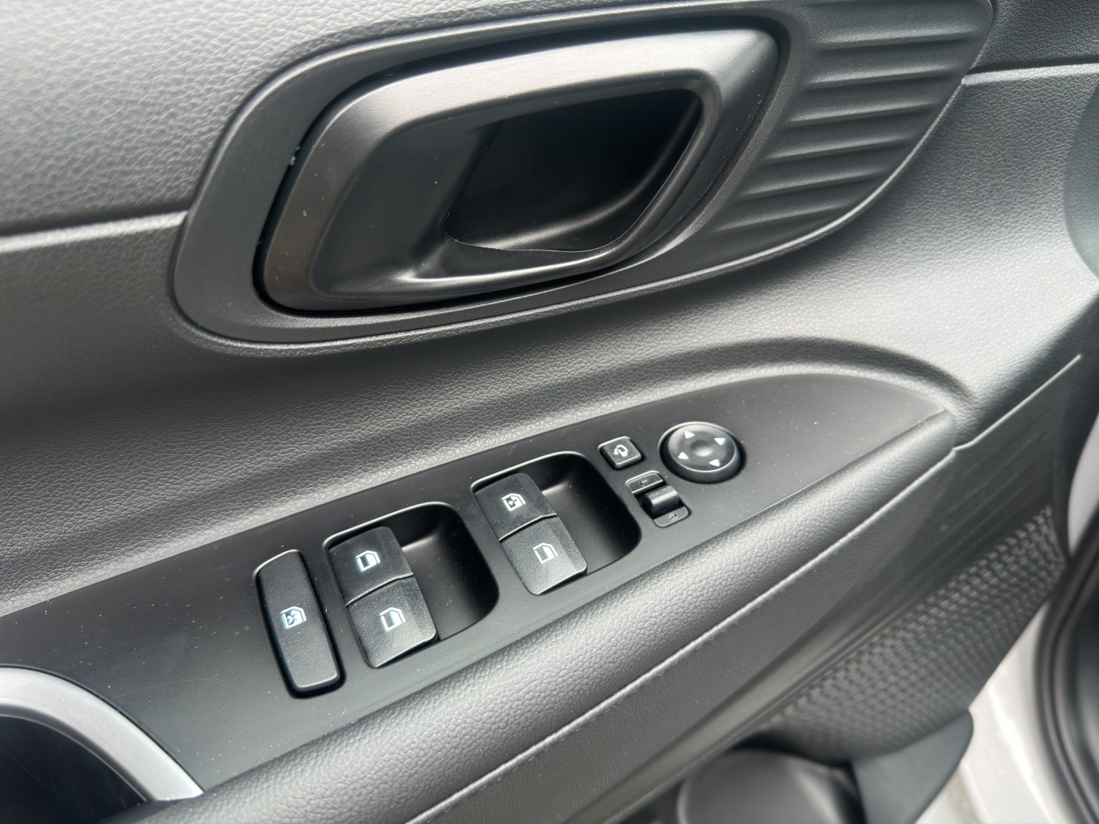 HYUNDAI i20 1.0 T-GDi Amplia-image-13