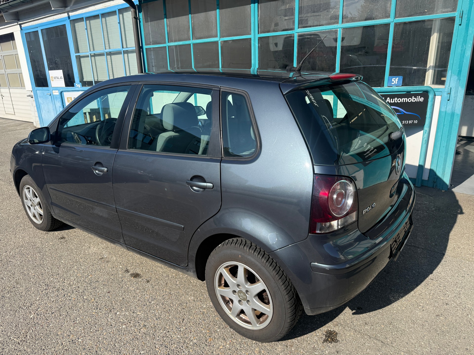 VW Polo 1.6 16V Trendline-image-3
