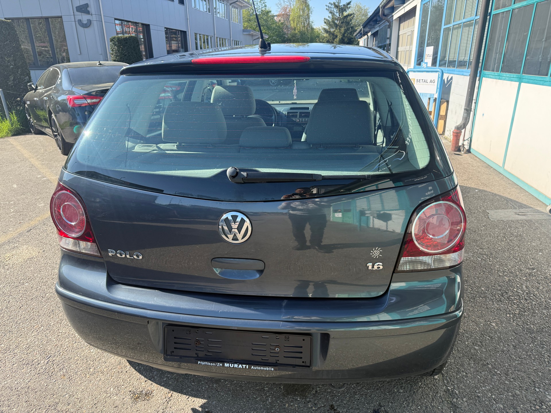 VW Polo 1.6 16V Trendline-image-4