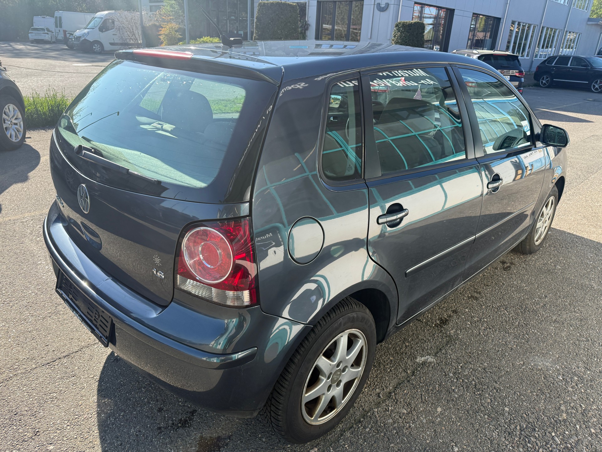 VW Polo 1.6 16V Trendline-image-5