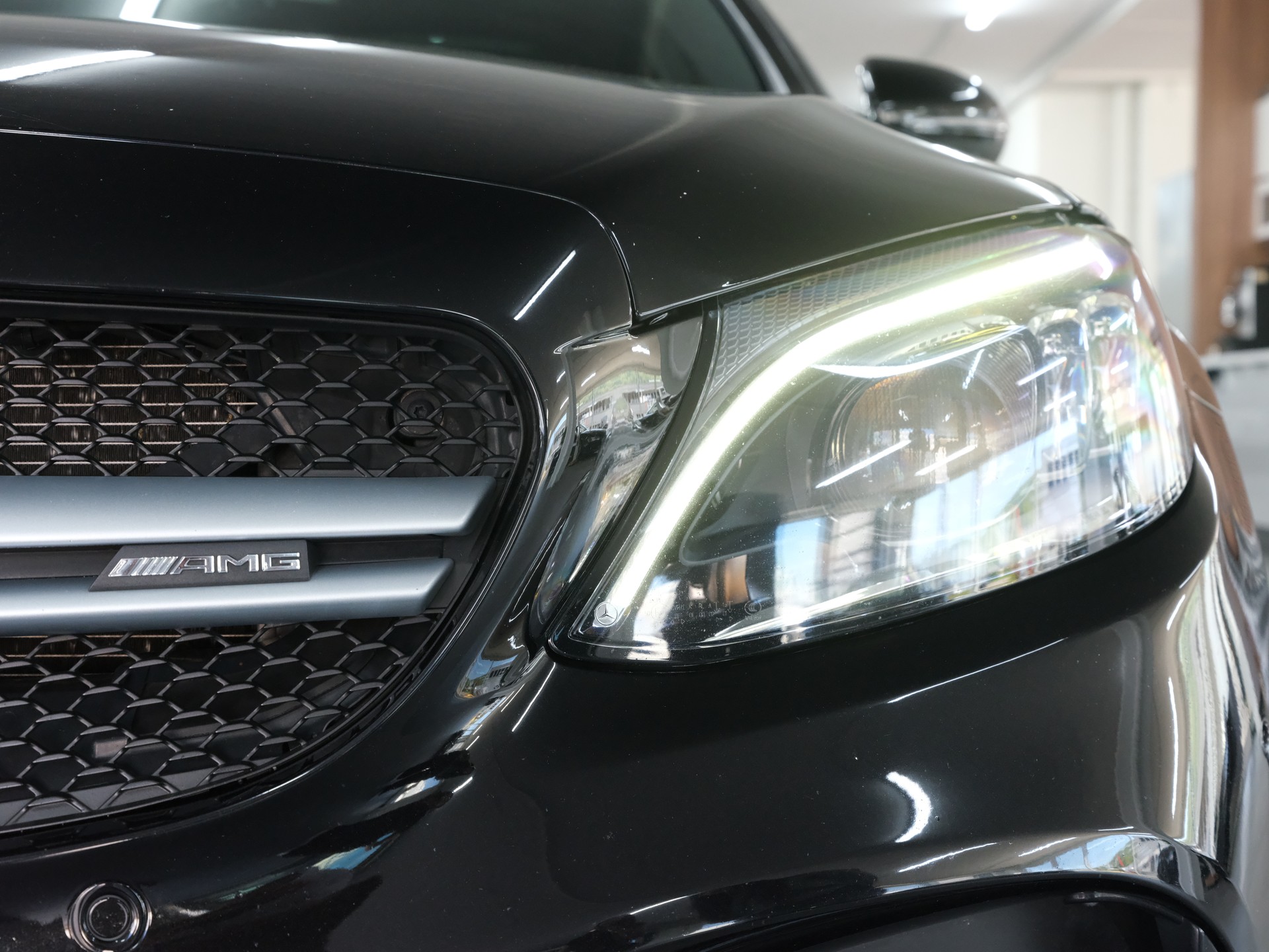 MERCEDES-BENZ C 43 AMG 4Matic Speedshift TCT 9G *Edition One* *360 Kamera* *Burmester*-image-9