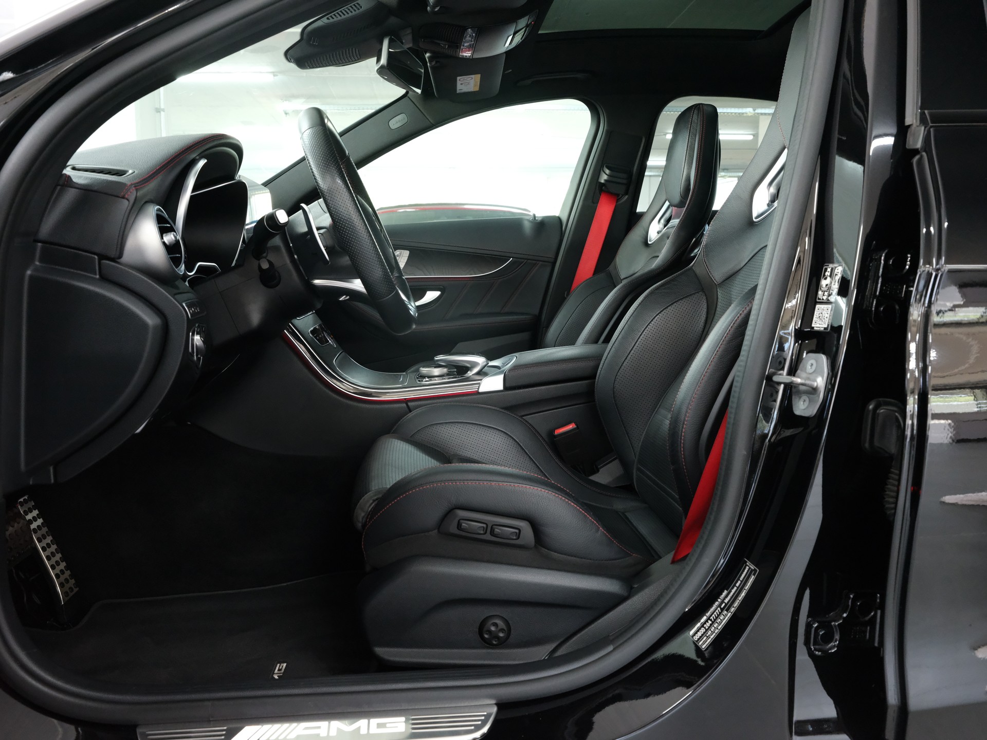 MERCEDES-BENZ C 43 AMG 4Matic Speedshift TCT 9G *Edition One* *360 Kamera* *Burmester*-image-19